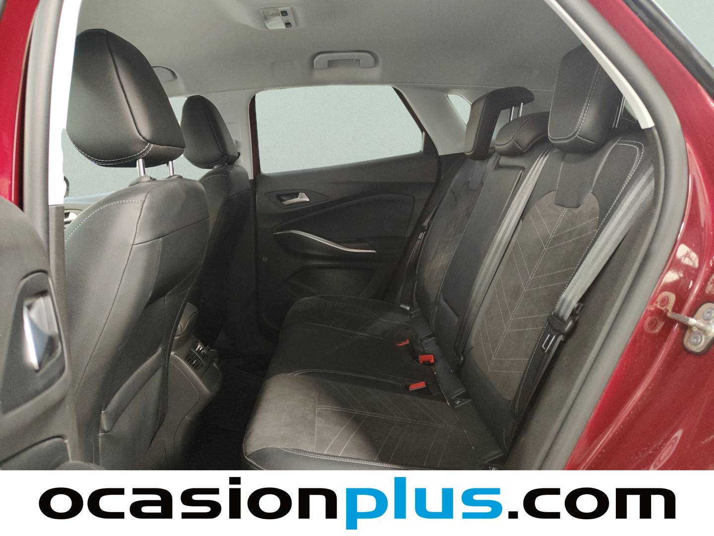 Foto asientos traseros Opel Grandland Opel Grandland 1.2 Turbo GS Line (130 CV)