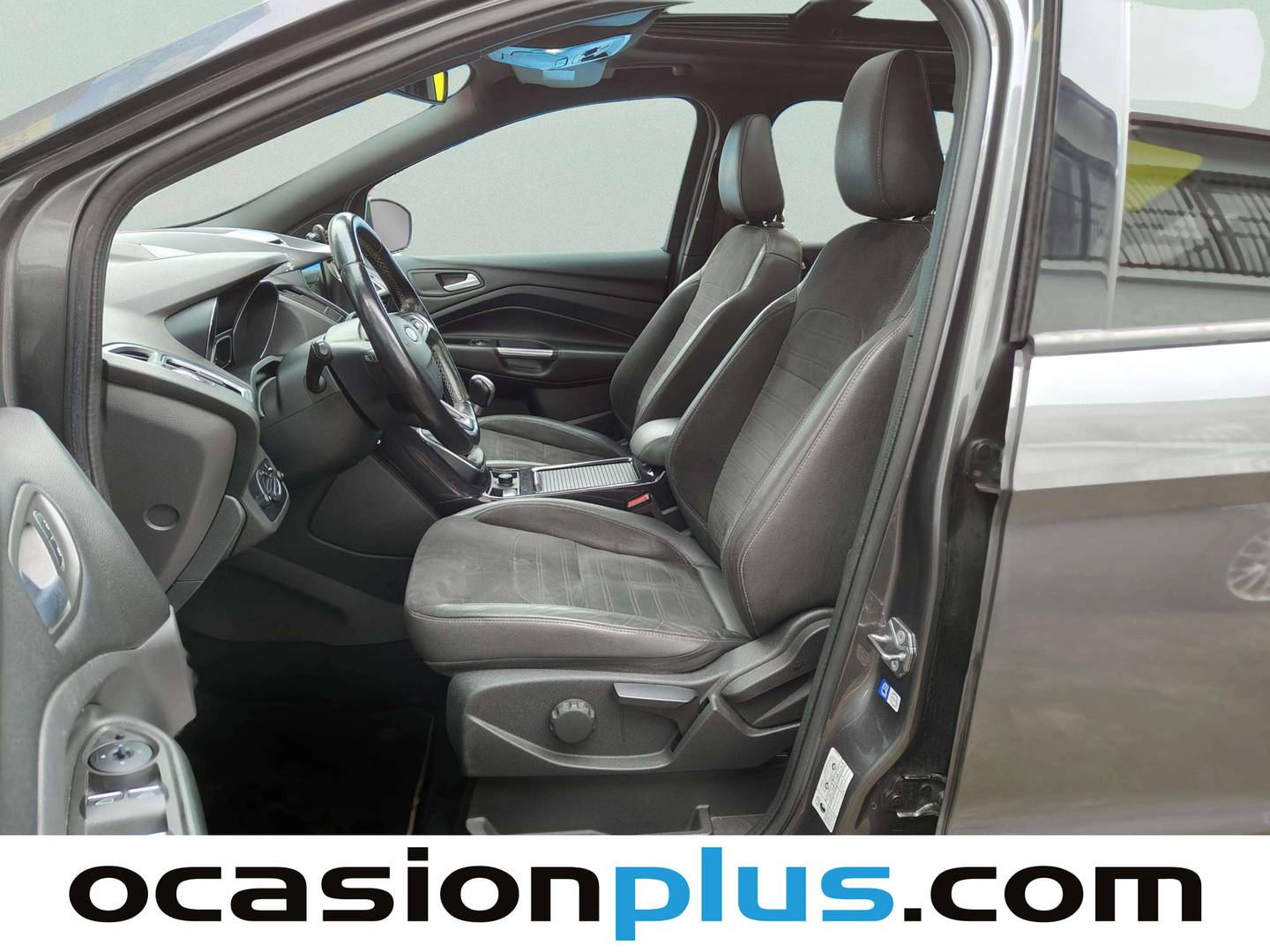 Foto asientos delanteros Ford Kuga Ford Kuga 2.0 TDCI S&S ST-Line 4x4 (150 CV)