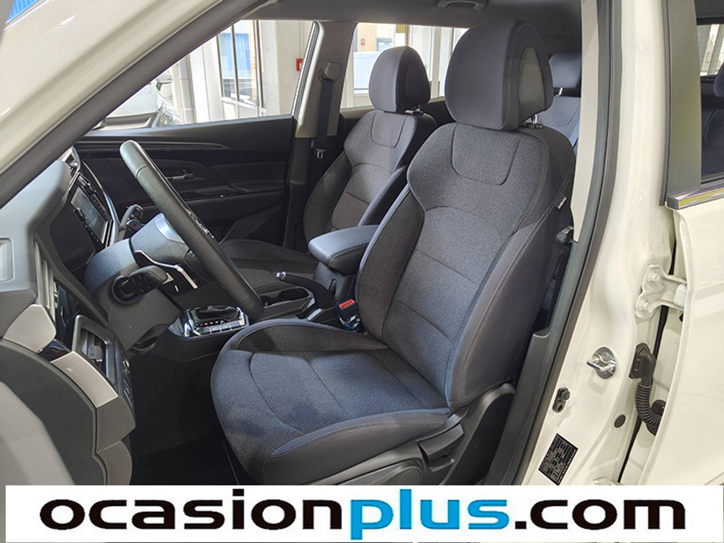 Foto asientos delanteros SsangYong Korando Ssangyong Korando G15T Urban Plus Auto 120 kW (163 CV)
