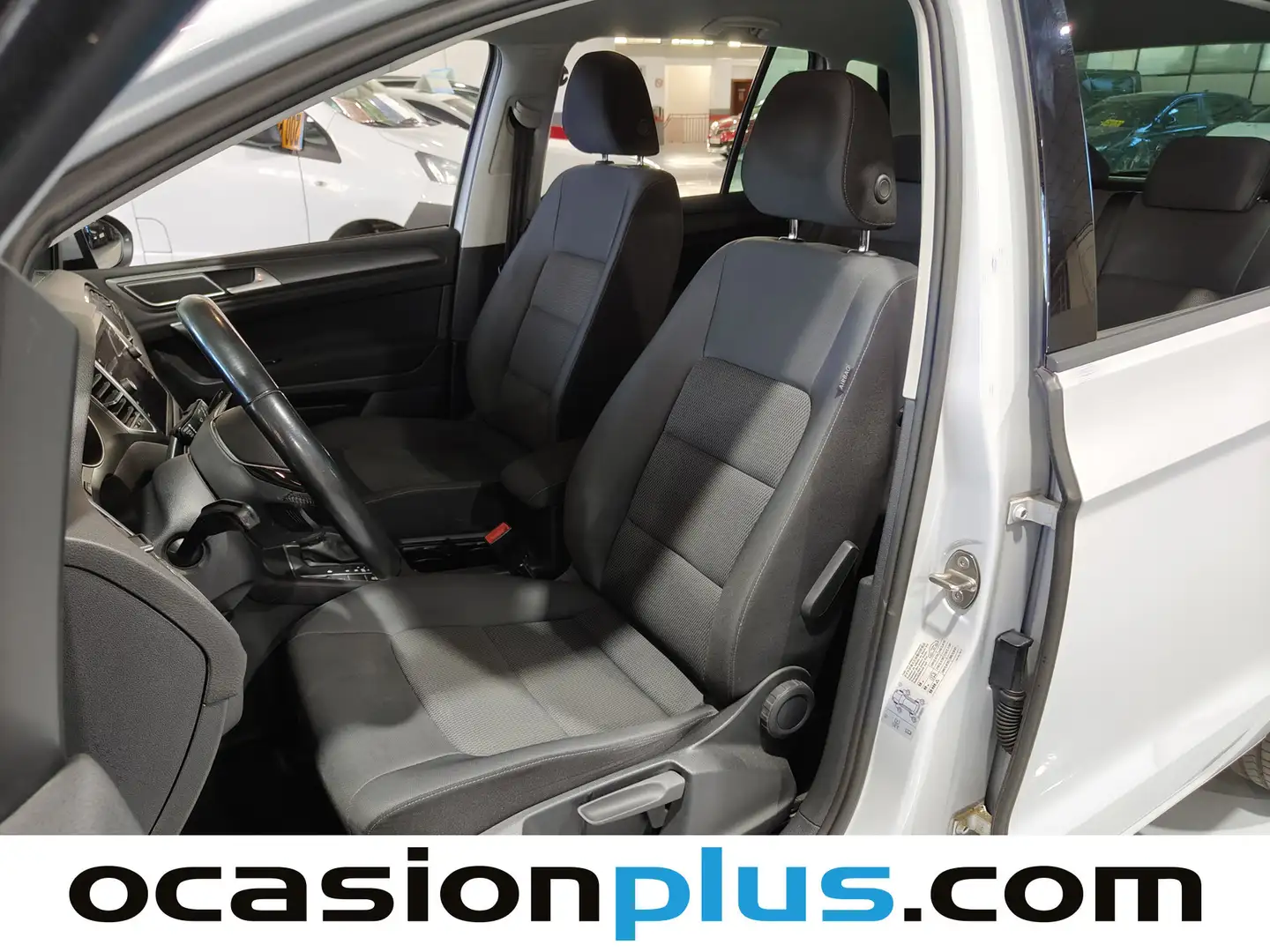 Foto Volkswagen Golf Sportsvan Volkswagen Golf Sportsvan 1.5 TSI EVO Advance DSG  (130 CV)