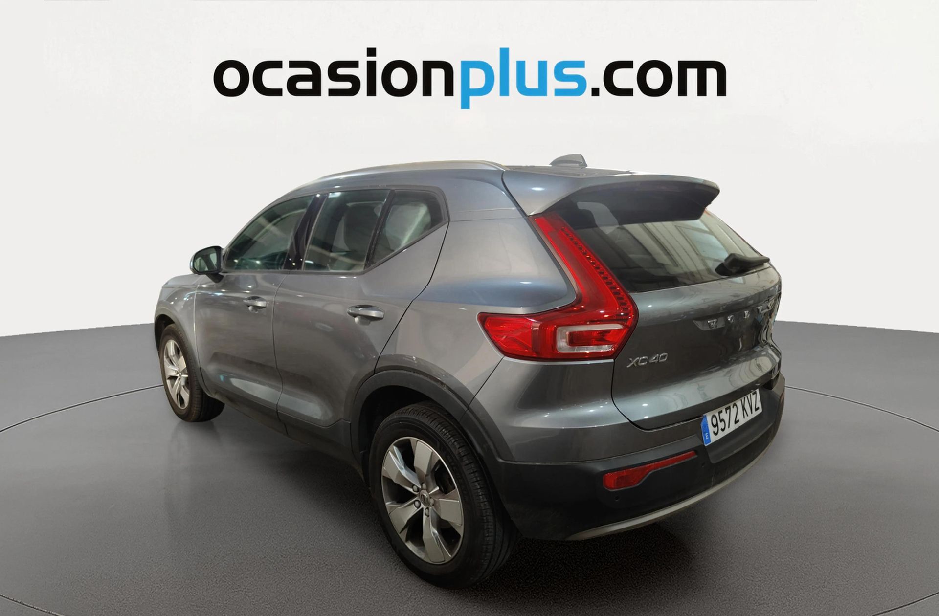 Volvo XC40 T3 Momentum - foto 3