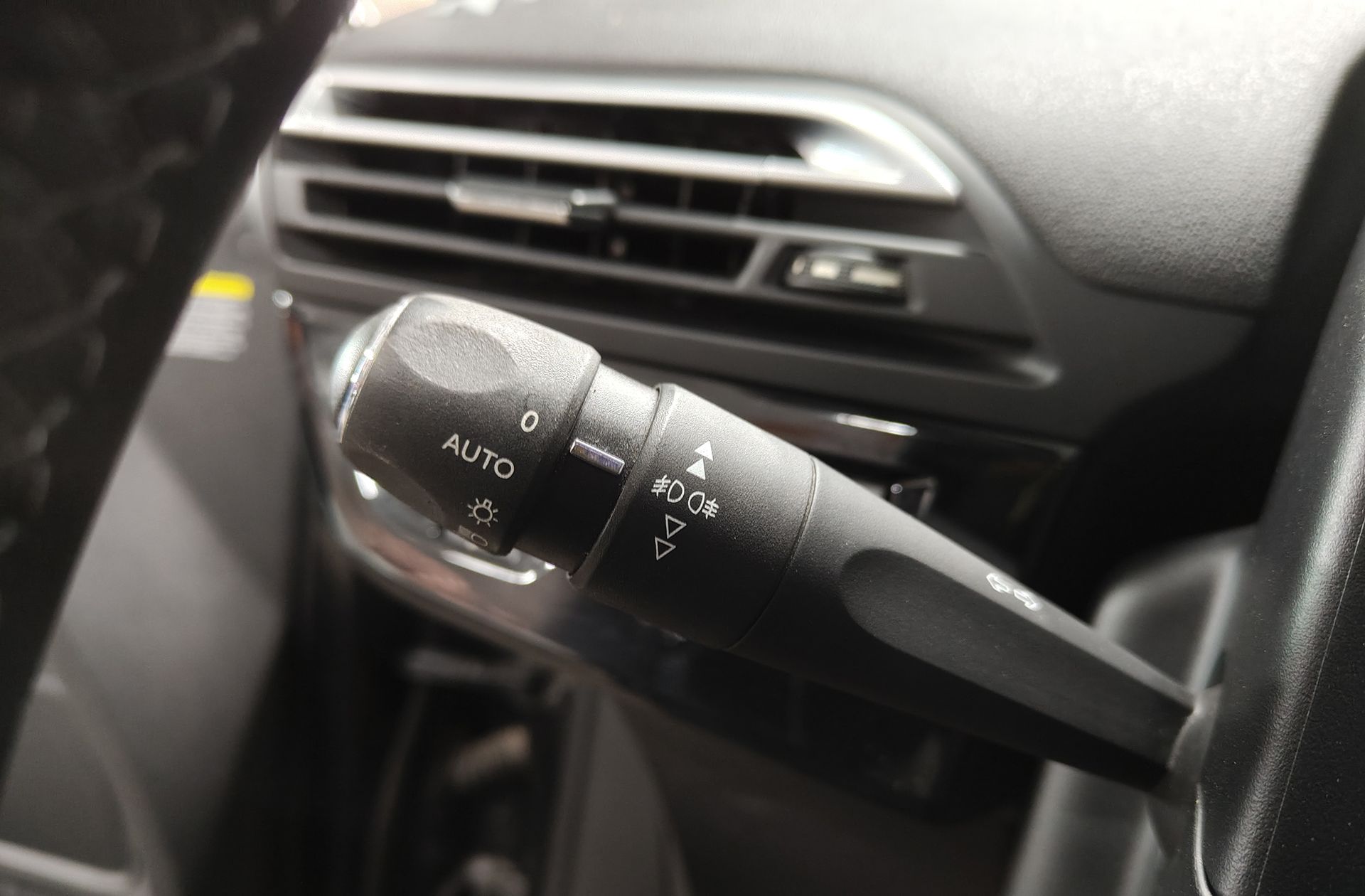 Citroën C4 Picasso PureTech 130 Feel - foto 23