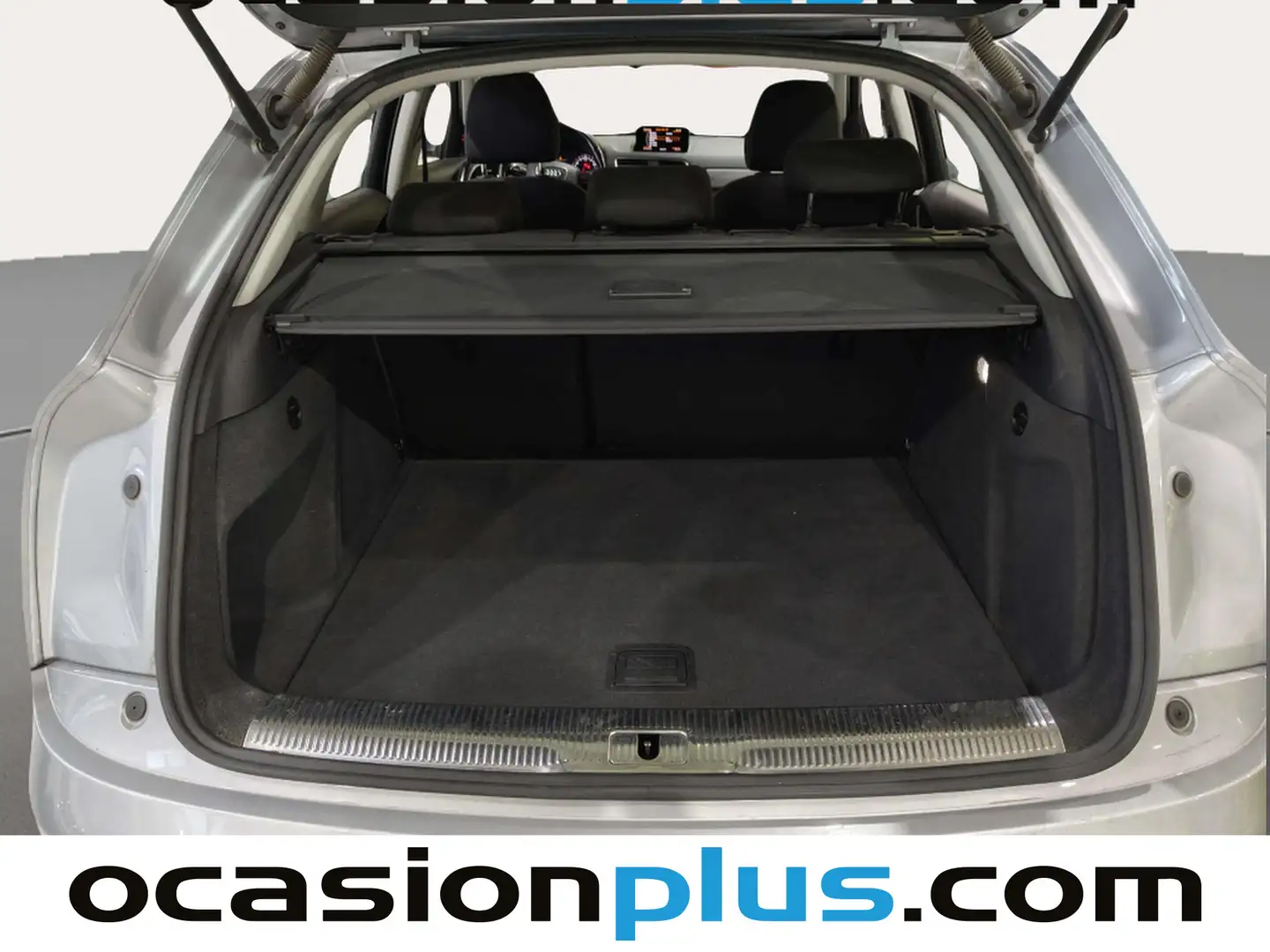 Foto Audi Q3 Audi Q3 design edition 2.0 TDI (150 CV)