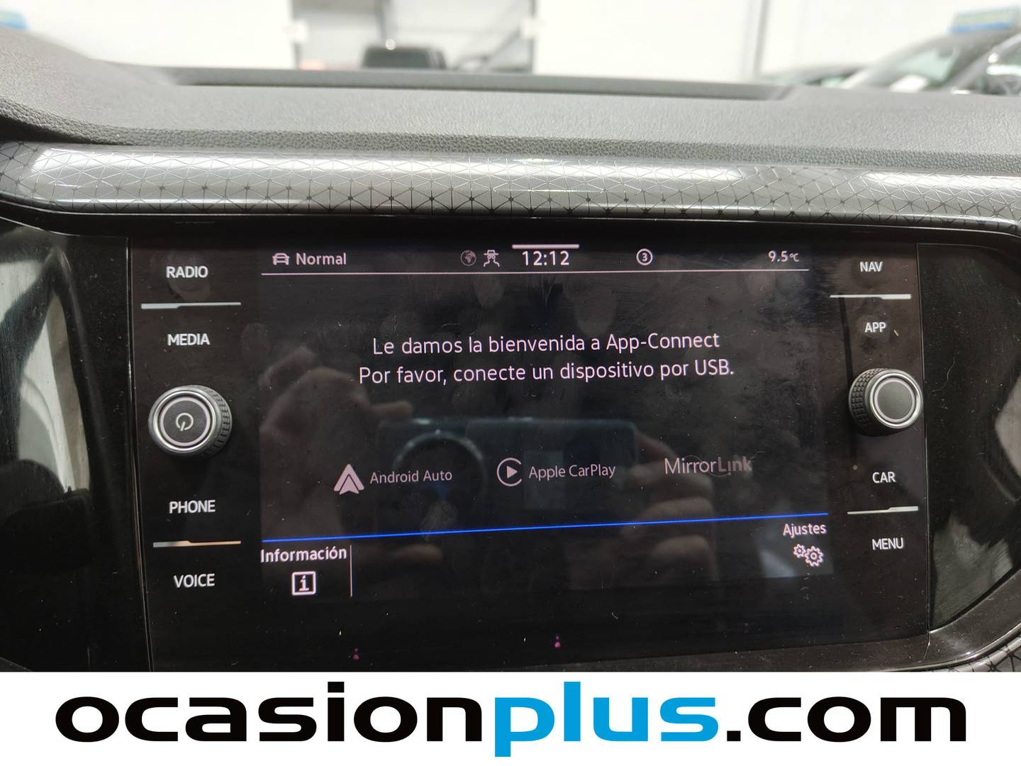 Foto Volkswagen T-Cross Volkswagen T-Cross Sport 1.0 TSI (110 CV)