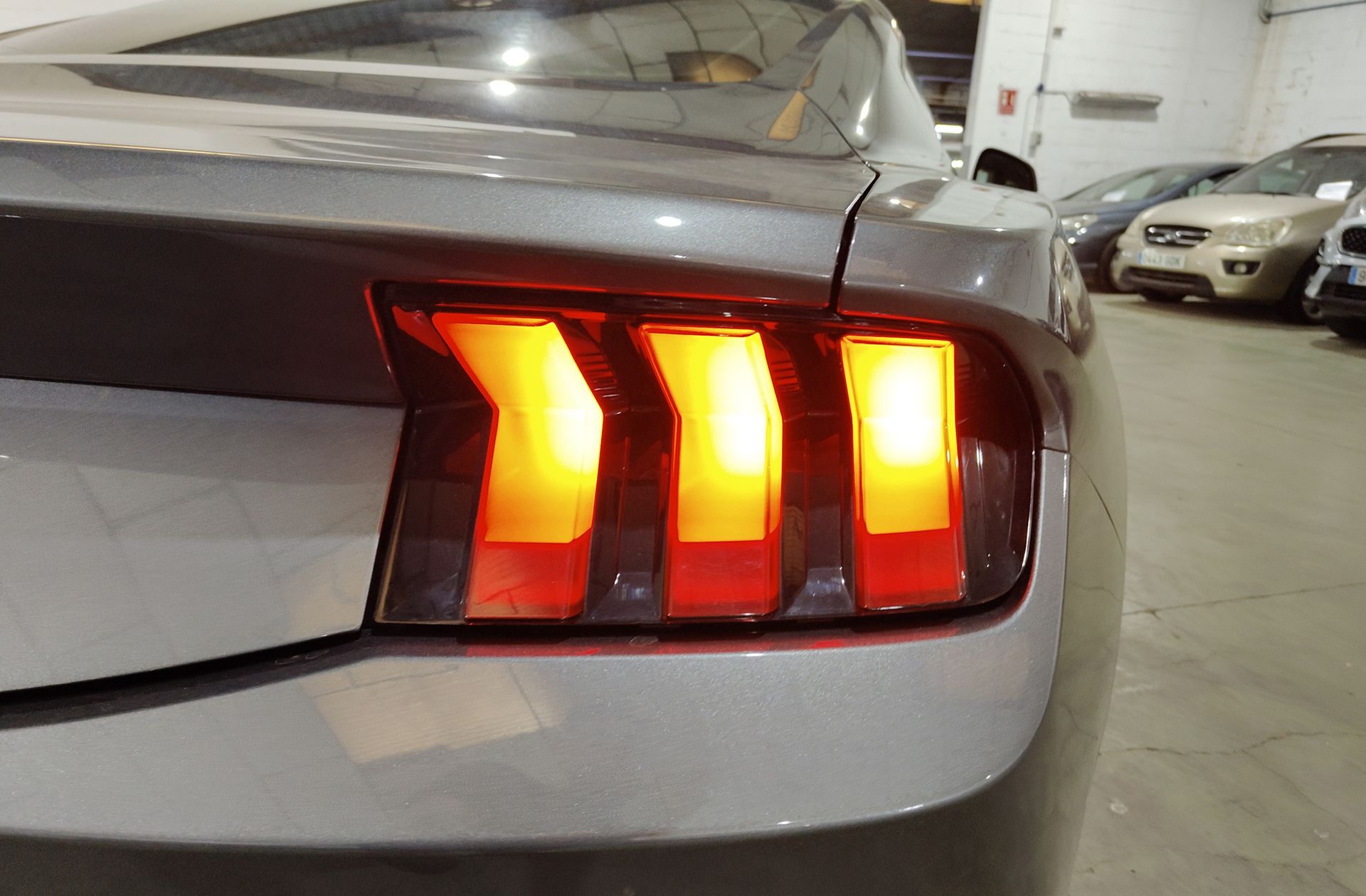 Ford Mustang 5.0 Ti-VCT V8 Mustang GT (Fastb.) - foto 17