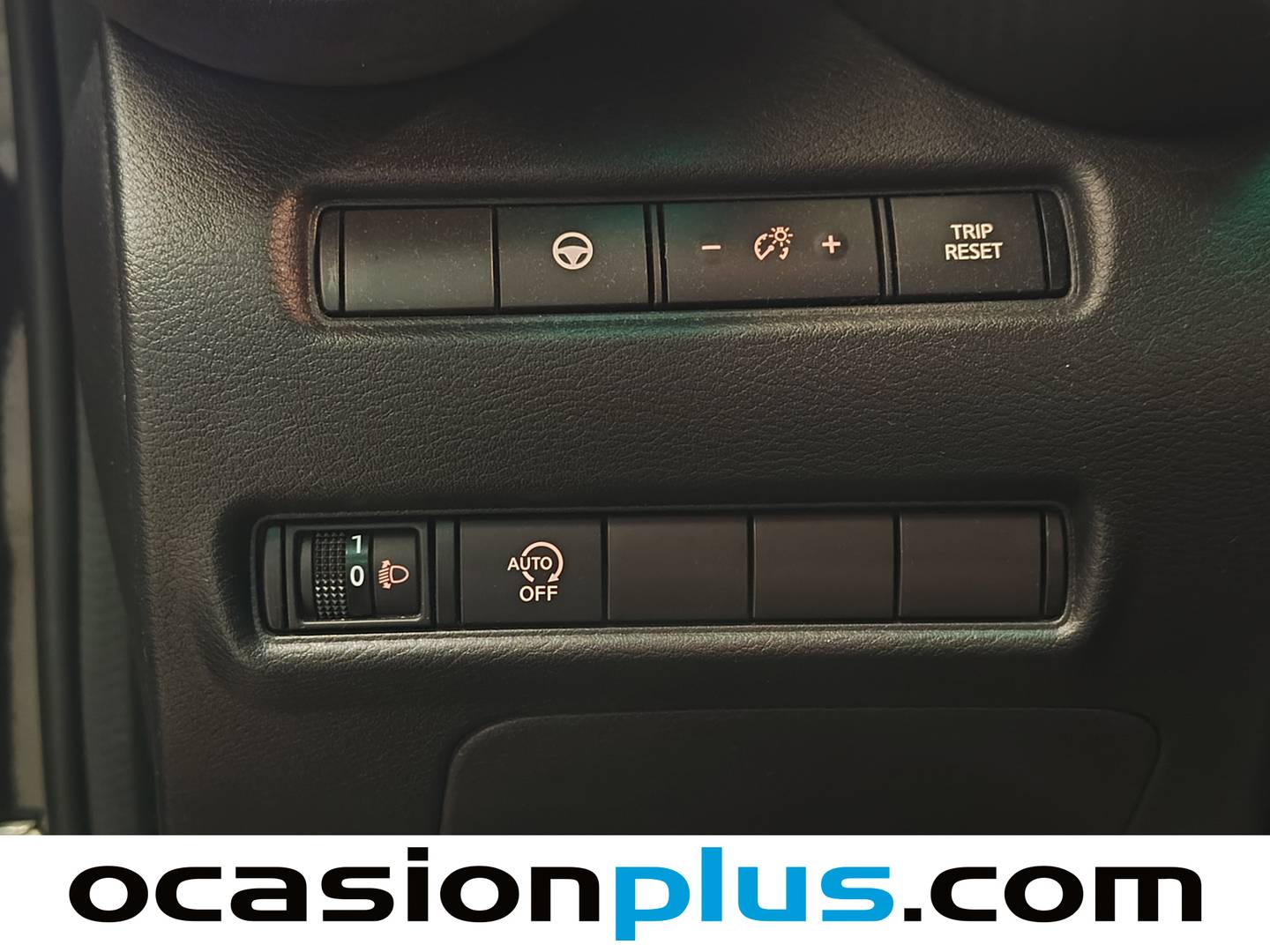 Foto Nissan JUKE Nissan Juke DIG-T N-Design Chic DCT (114 CV)