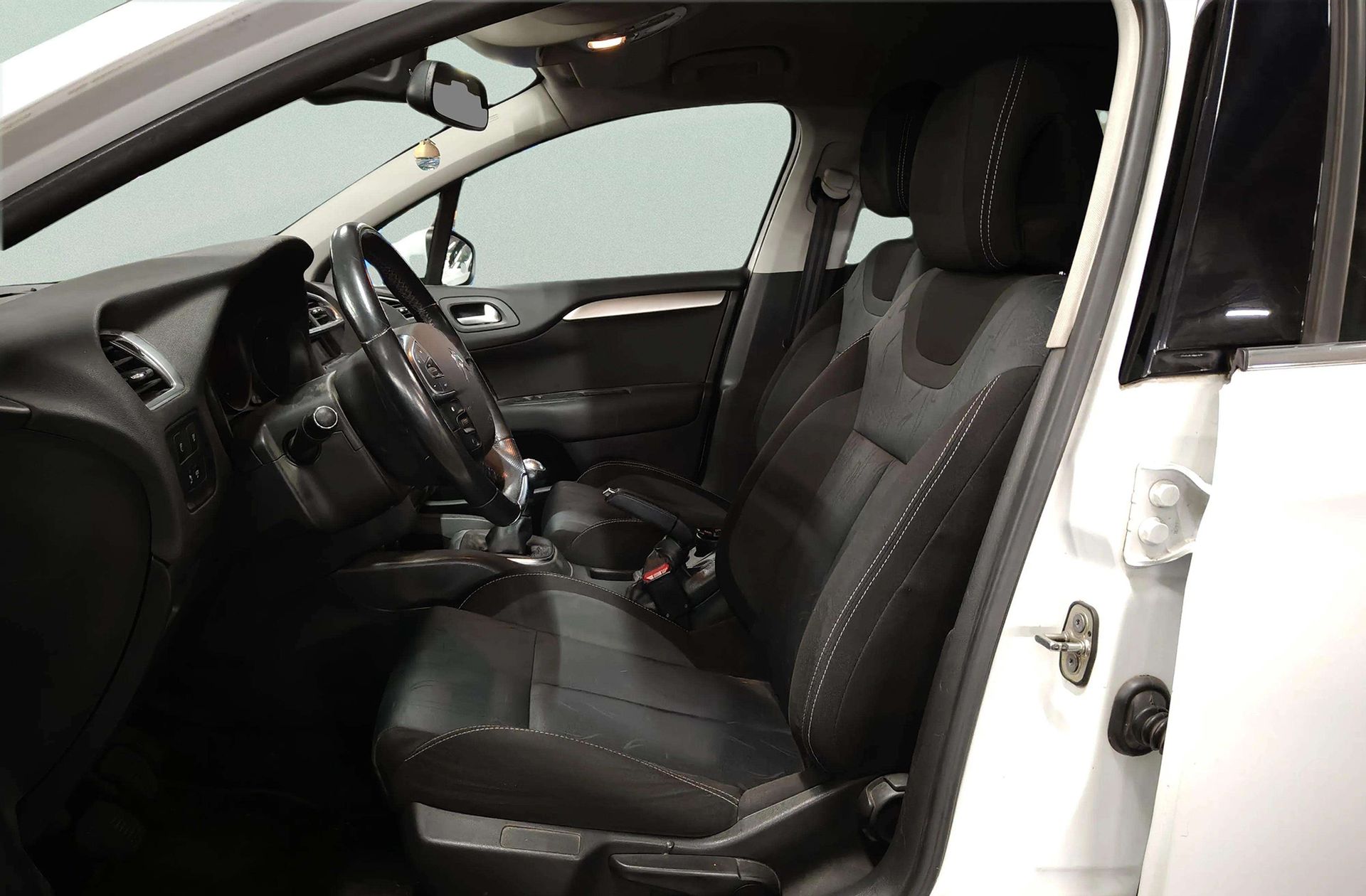 Citroën C4 1.6 e-HDI Collection CMP - foto 9