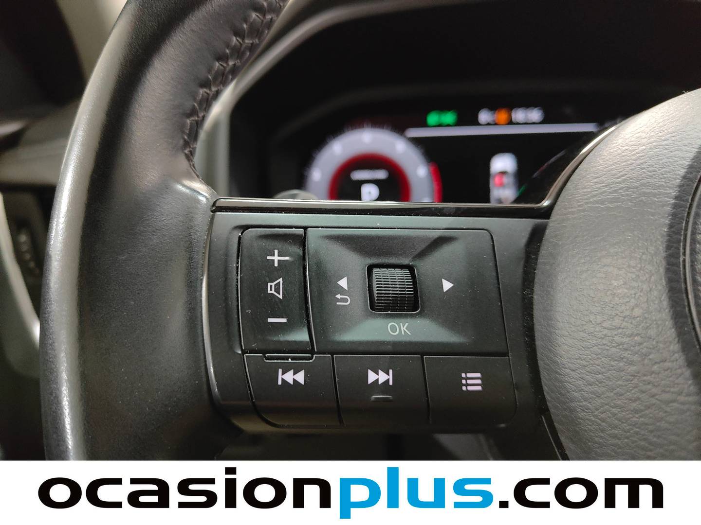 Foto Nissan QASHQAI Nissan Qashqai DIG-T 160 N-Connecta Xtronic (158 CV)