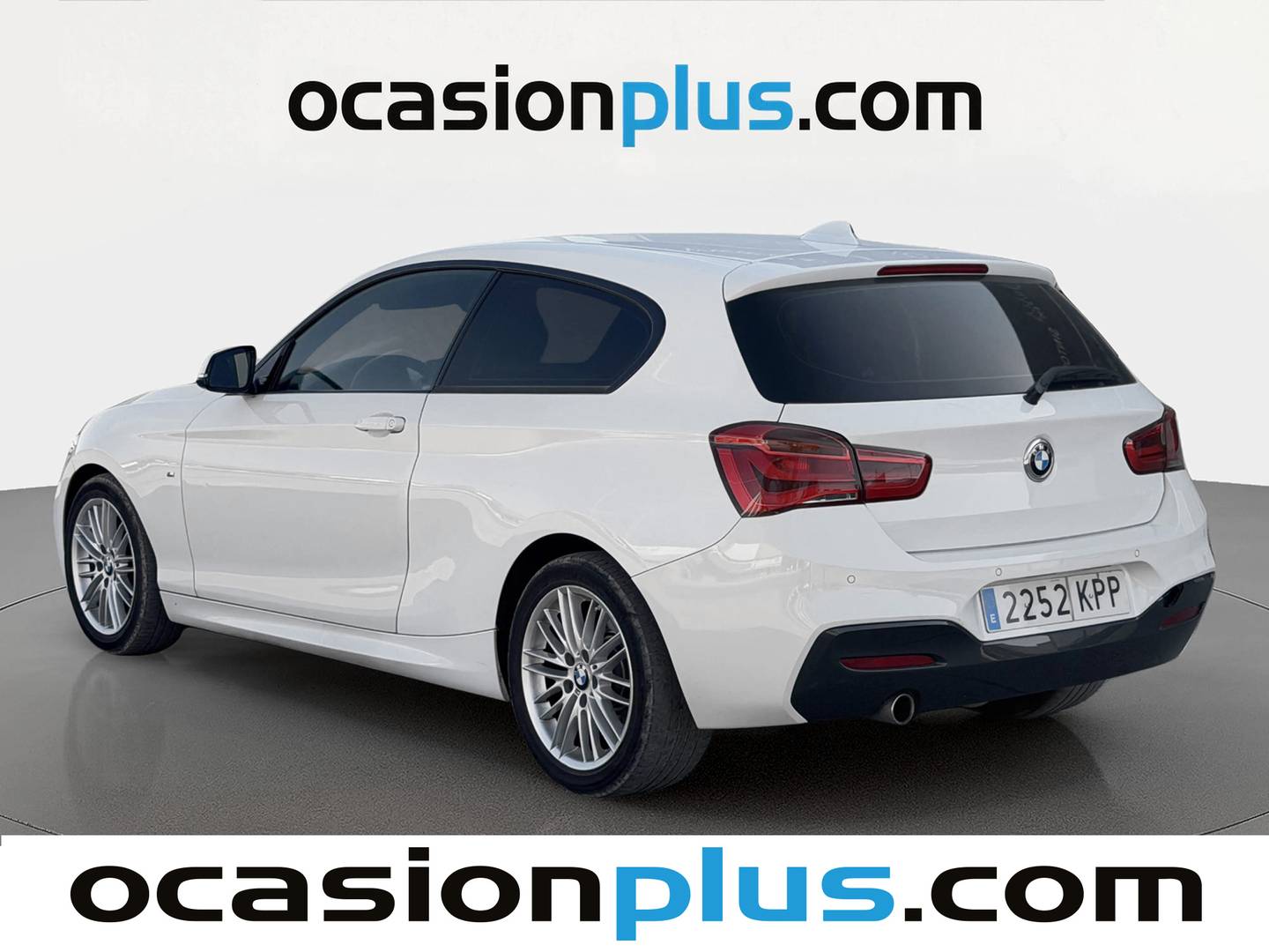 Foto trasera BMW Serie 1 BMW Serie 1 116d (116 CV) Pack M izquierda