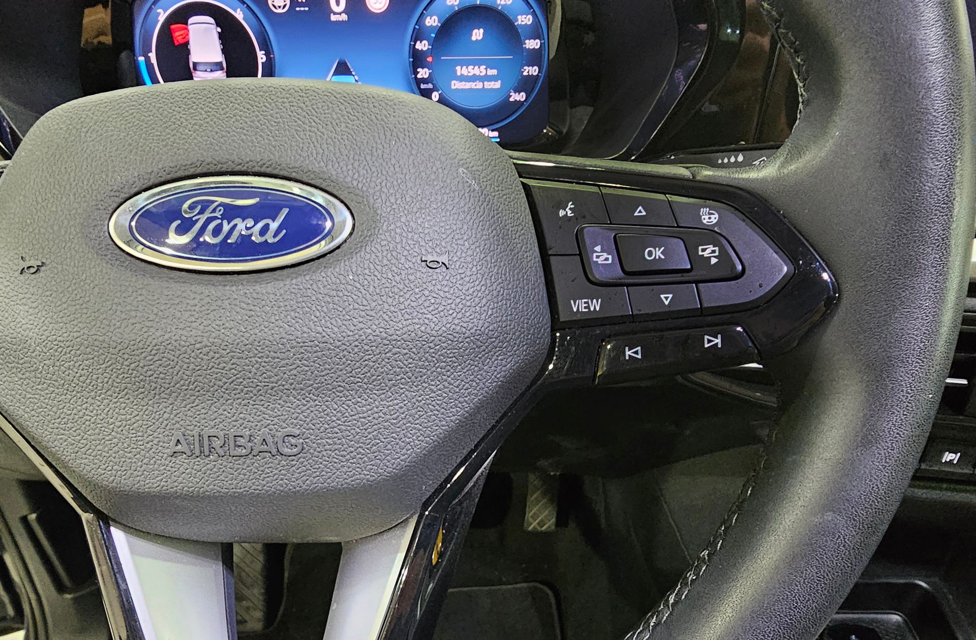 Ford Tourneo Connect 2.0 EcoBlue Titanium 7 plazas - foto 30