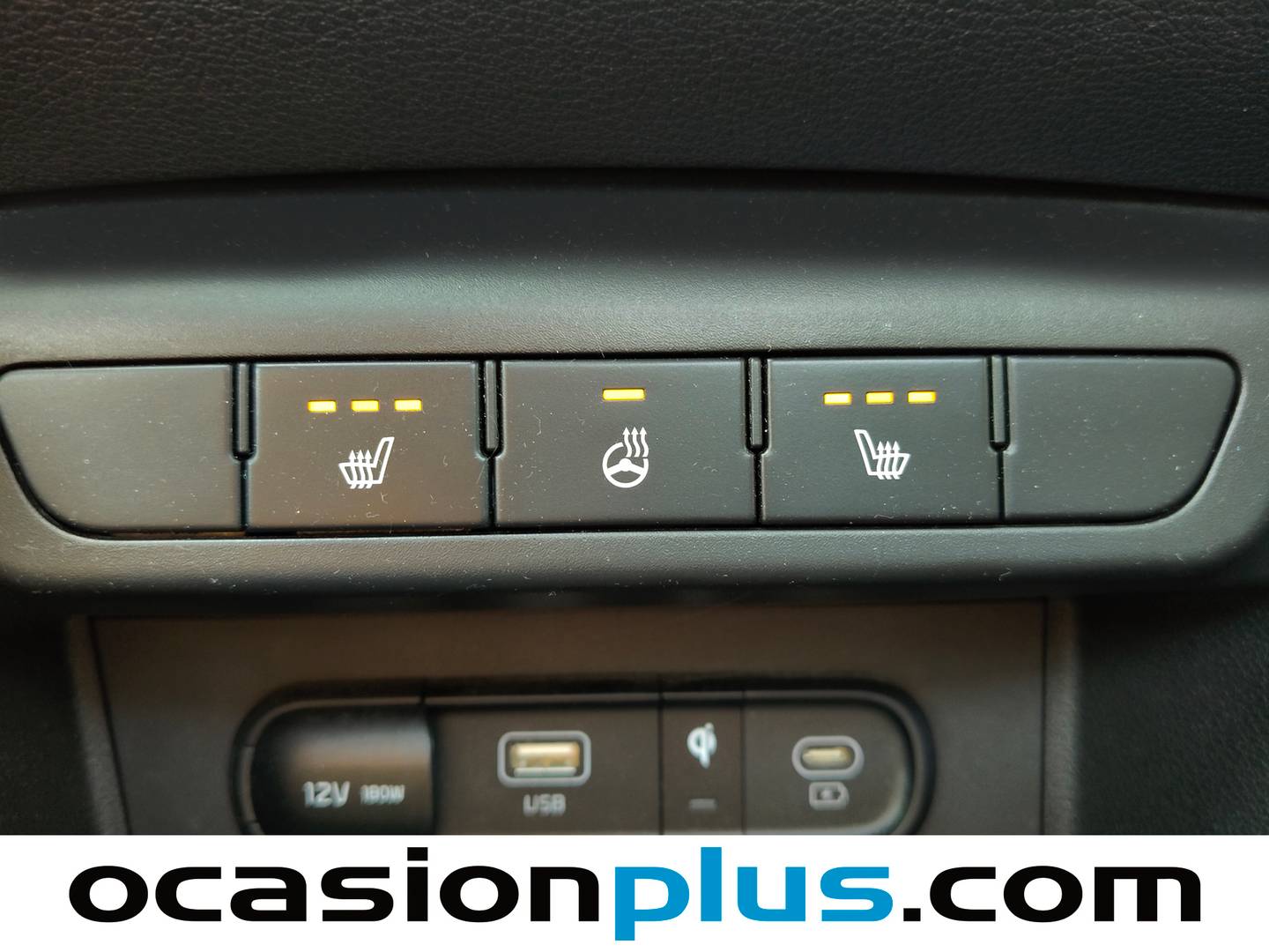 Equipamiento del KIA Sportage KIA Sportage 1.6 T-GDi MHEV Tech 4x2 (150 CV)