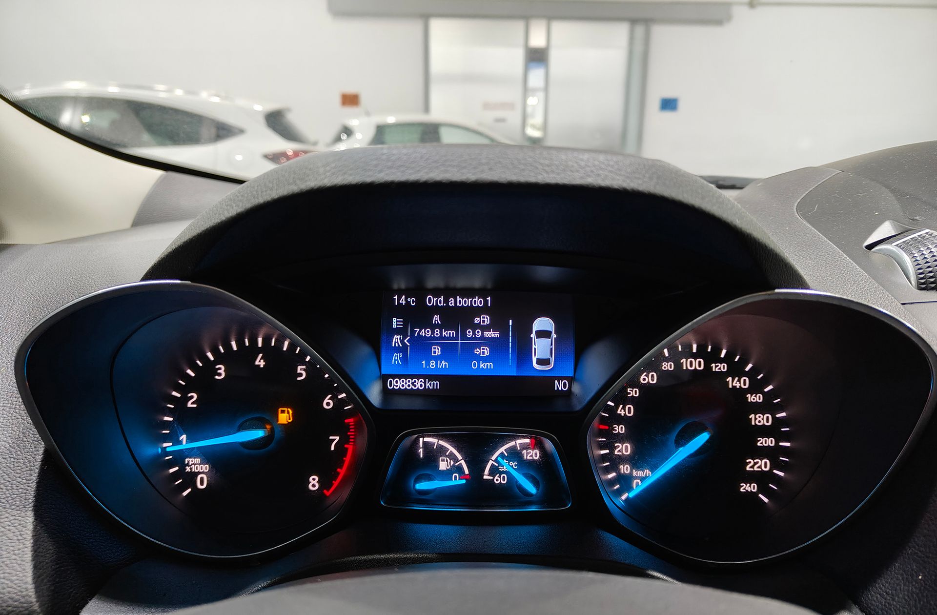 Ford Kuga 1.5 EcoBoost Trend+ 4x2 - foto 21