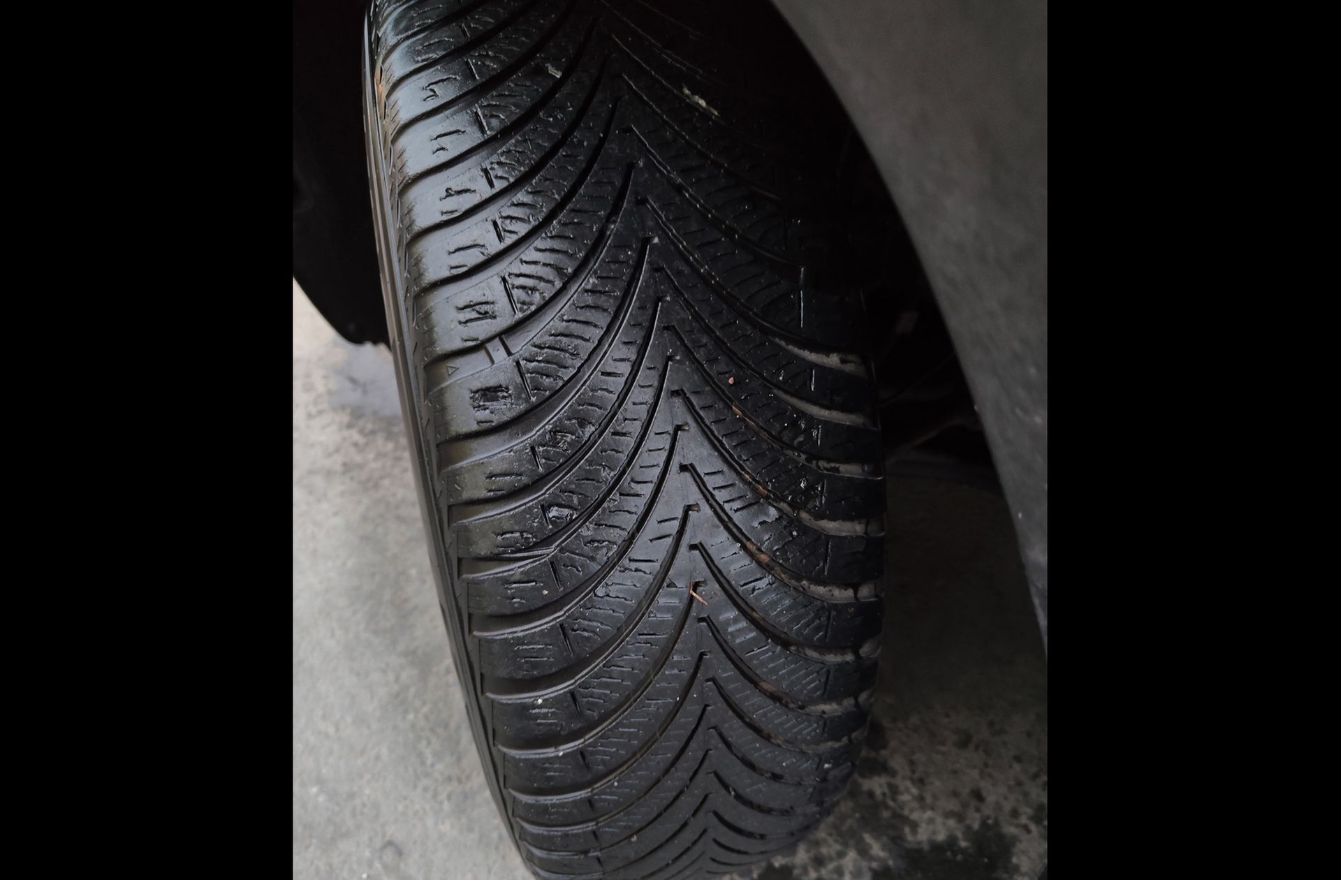 Hyundai Tucson 1.6 T-GDi 48V Maxx - foto 28