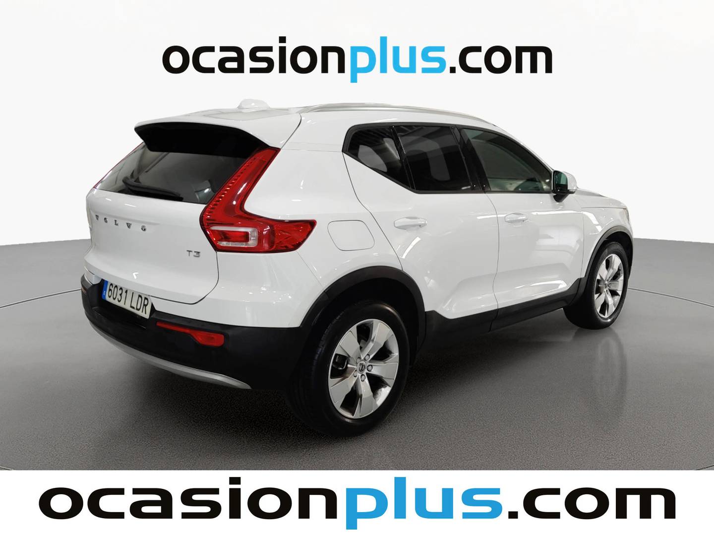 Foto Volvo XC40 Volvo XC40 T3 Momentum (163 CV)