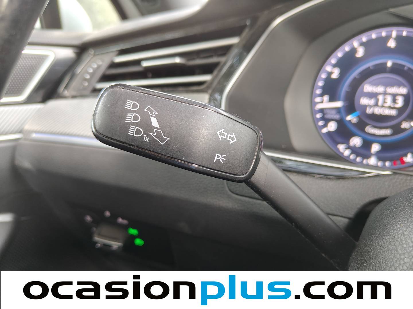 Volkswagen Passat Volkswagen Passat Sport 1.8 TSI BMT (180 CV) DSG Pack R-line de ocasión