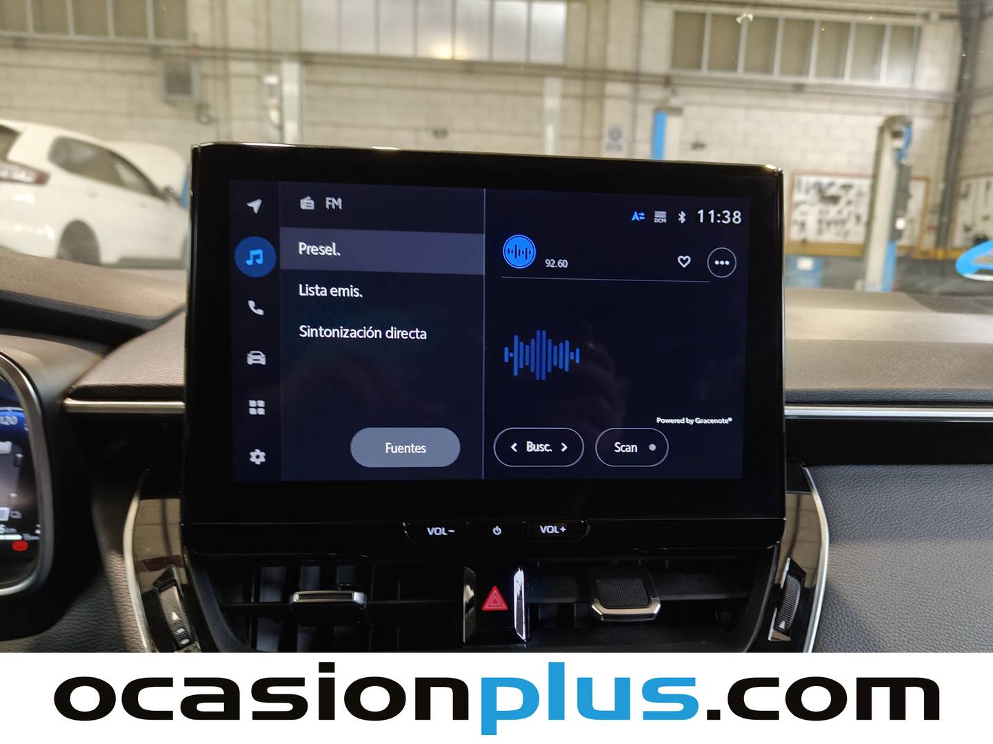 Foto Toyota Corolla Toyota Corolla 140H Style 103 kW (140 CV)