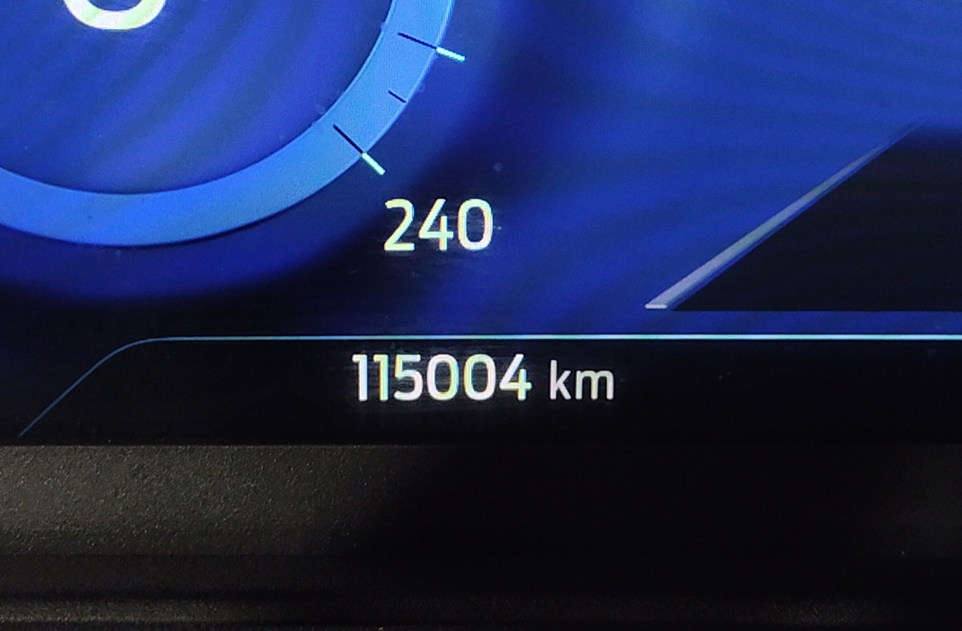 Ford Puma EcoBoost MHEV ST-Line X - foto 11
