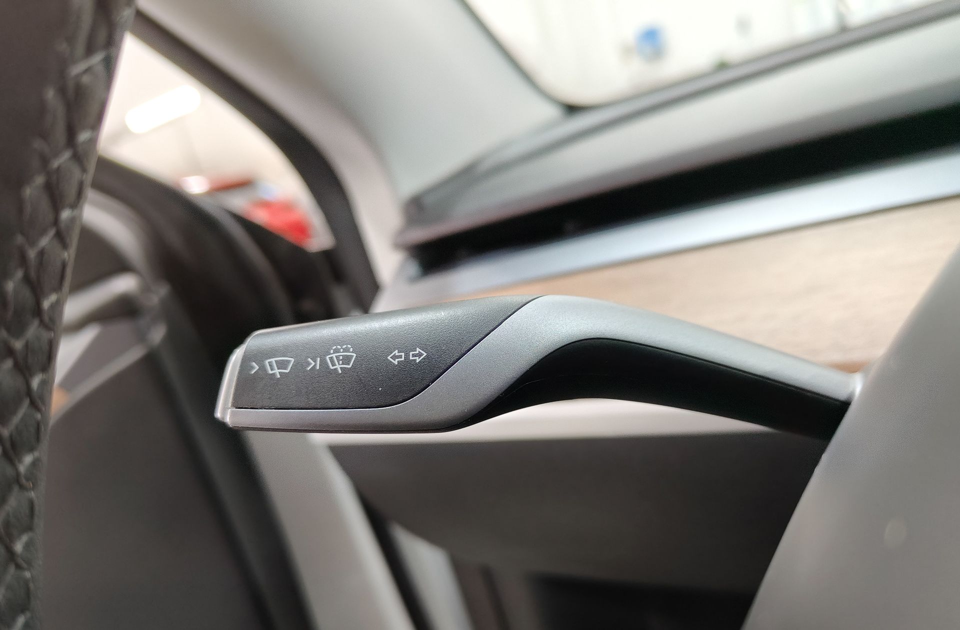 Tesla Model Y Gran Autonomía 4WD - foto 28