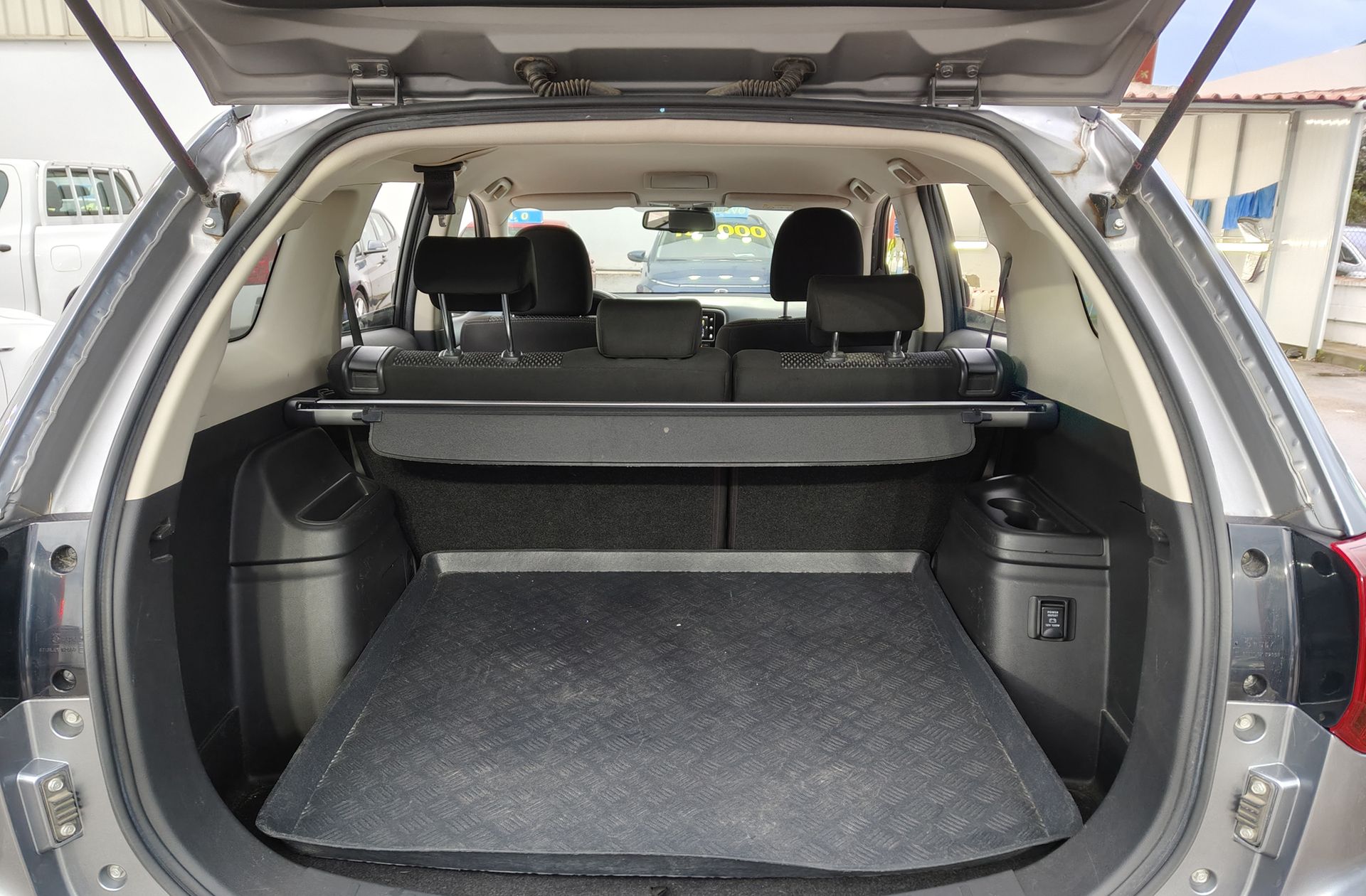 Mitsubishi Outlander 220 DI-D Motion 2WD - foto 15