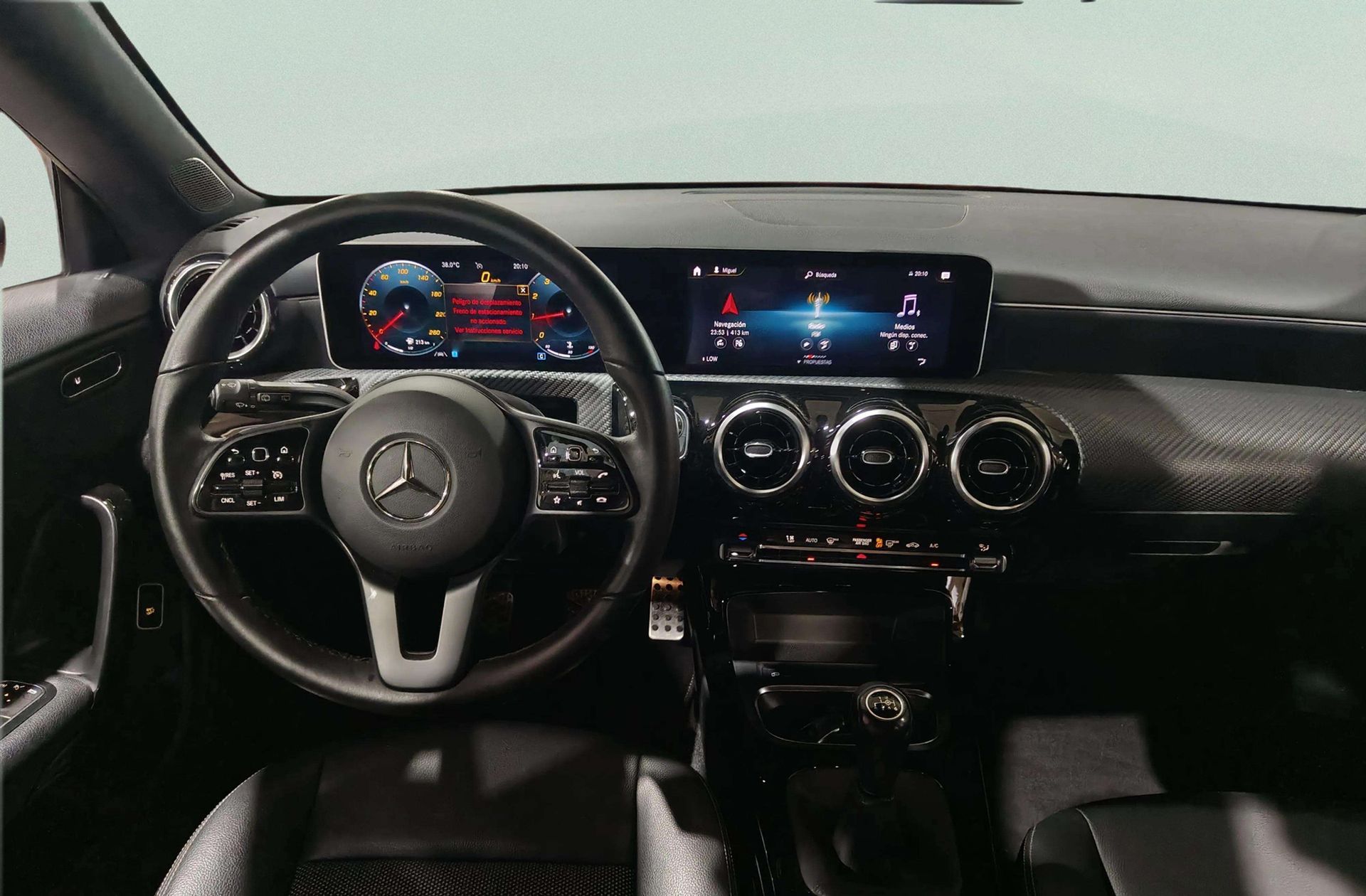 Mercedes-Benz CLA Shooting Brake 180 - foto 6