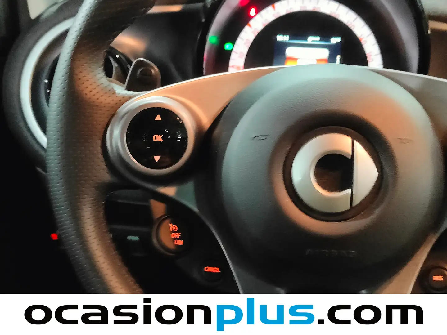 Foto Smart fortwo Smart ForTwo Coupe 66 (90 CV)
