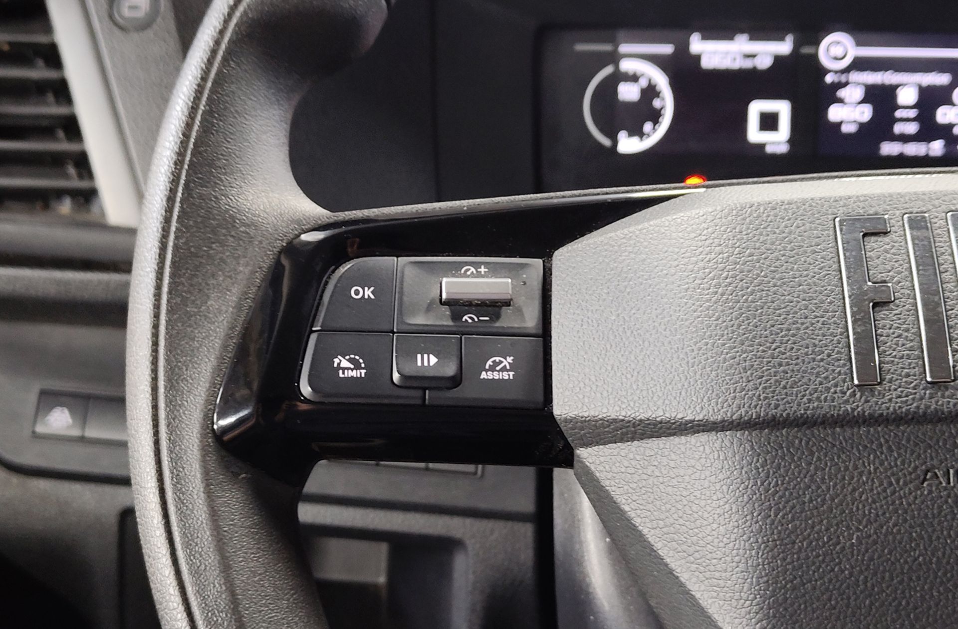 Fiat Scudo Furgon 1.5 BlueHDi L2 - foto 24