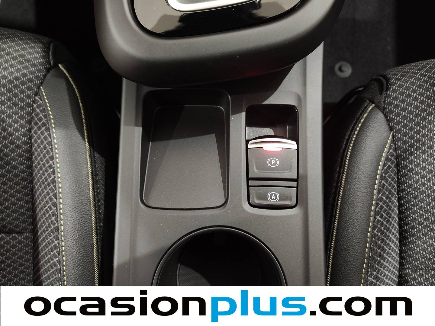 Equipamiento del Renault Arkana Renault Arkana Techno E-Tech full hybrid (145 CV)