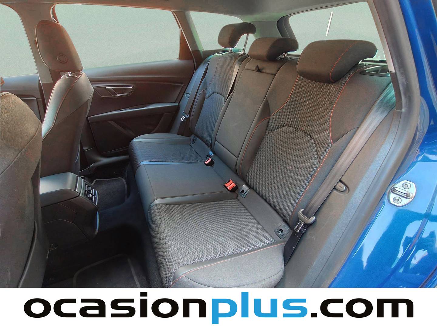 Foto asientos traseros Seat León Seat León ST 2.0 TDI S&S FR DSG (150 CV)