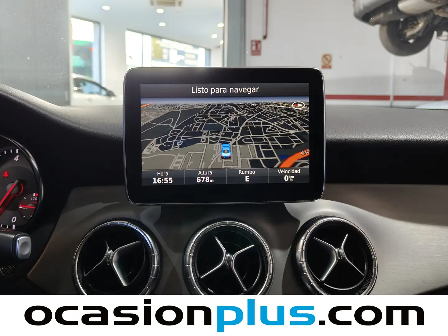 Foto Mercedes CLA Mercedes-Benz CLA Shooting Brake CLA 200 d  (136 CV) Pack AMG