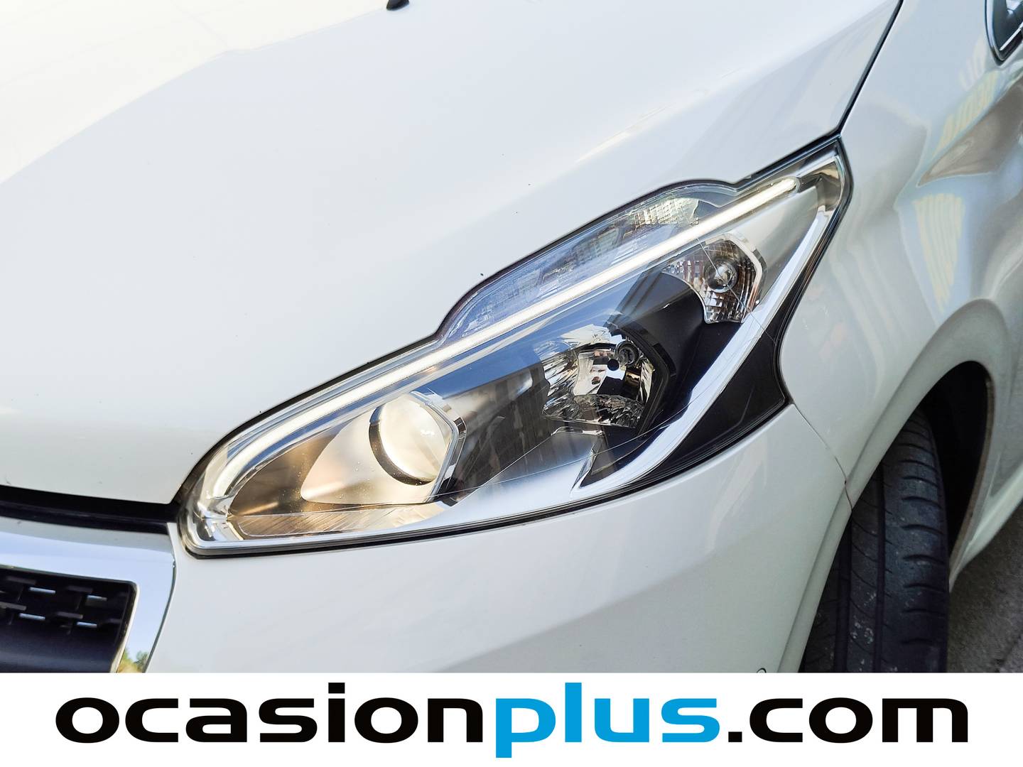 Peugeot 208 Peugeot 208 PureTech 82 S&S Tech Edition (82 CV) al mejor precio