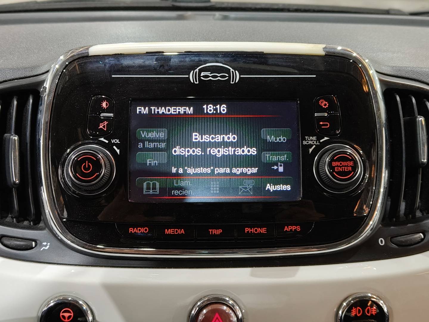 Foto Fiat 500 Fiat 500 1.2 8v Lounge (69 CV)