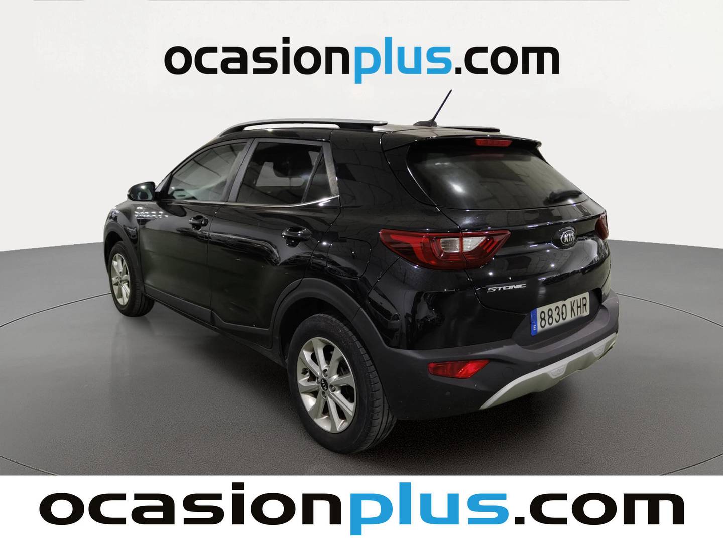 Foto trasera KIA Stonic KIA Stonic 1.2 CVVT Eco-Dynamics Drive (84 CV) derecha