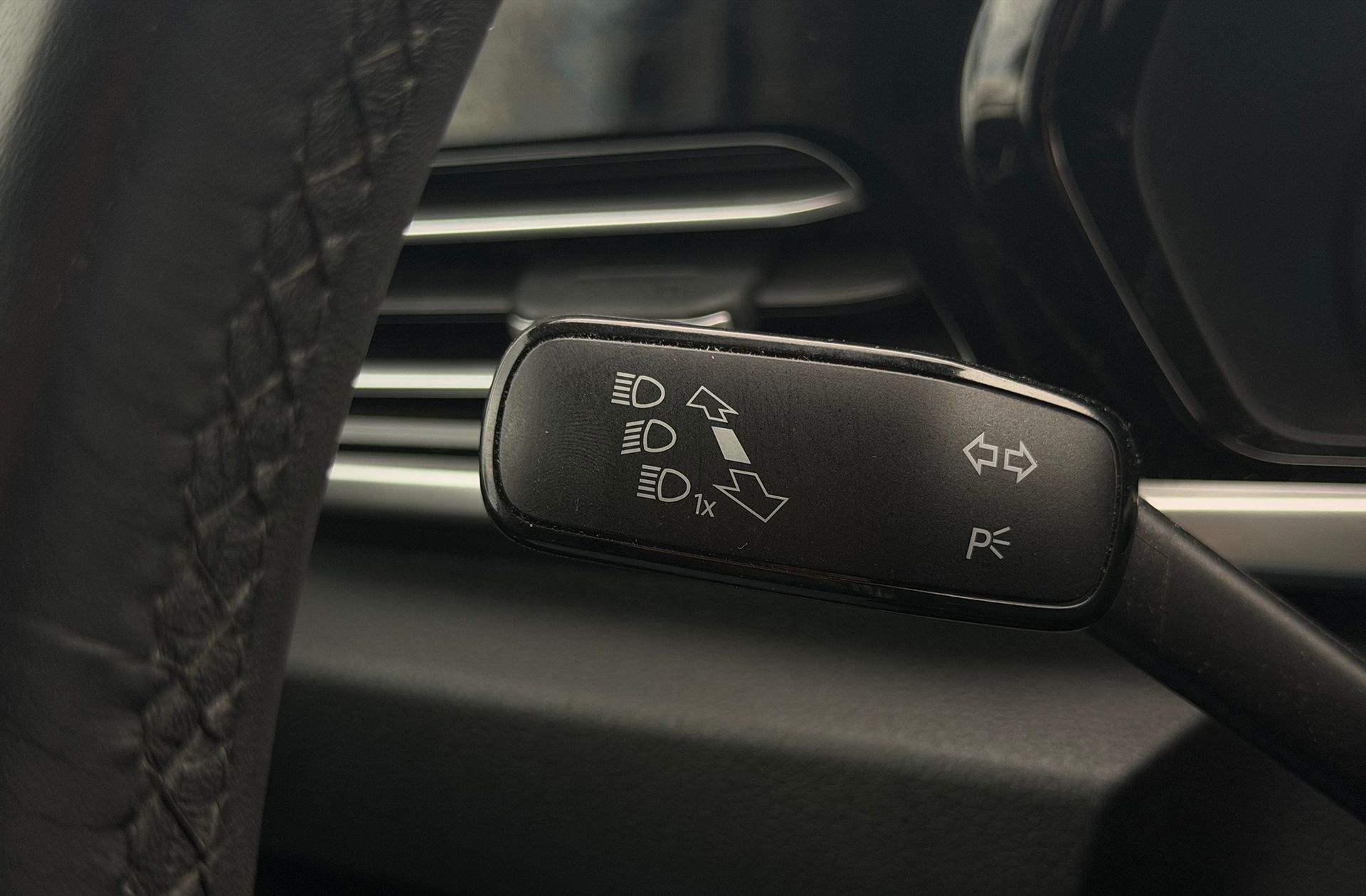 Ford Tourneo Connect 2.0 EcoBlue Titanium - foto 28
