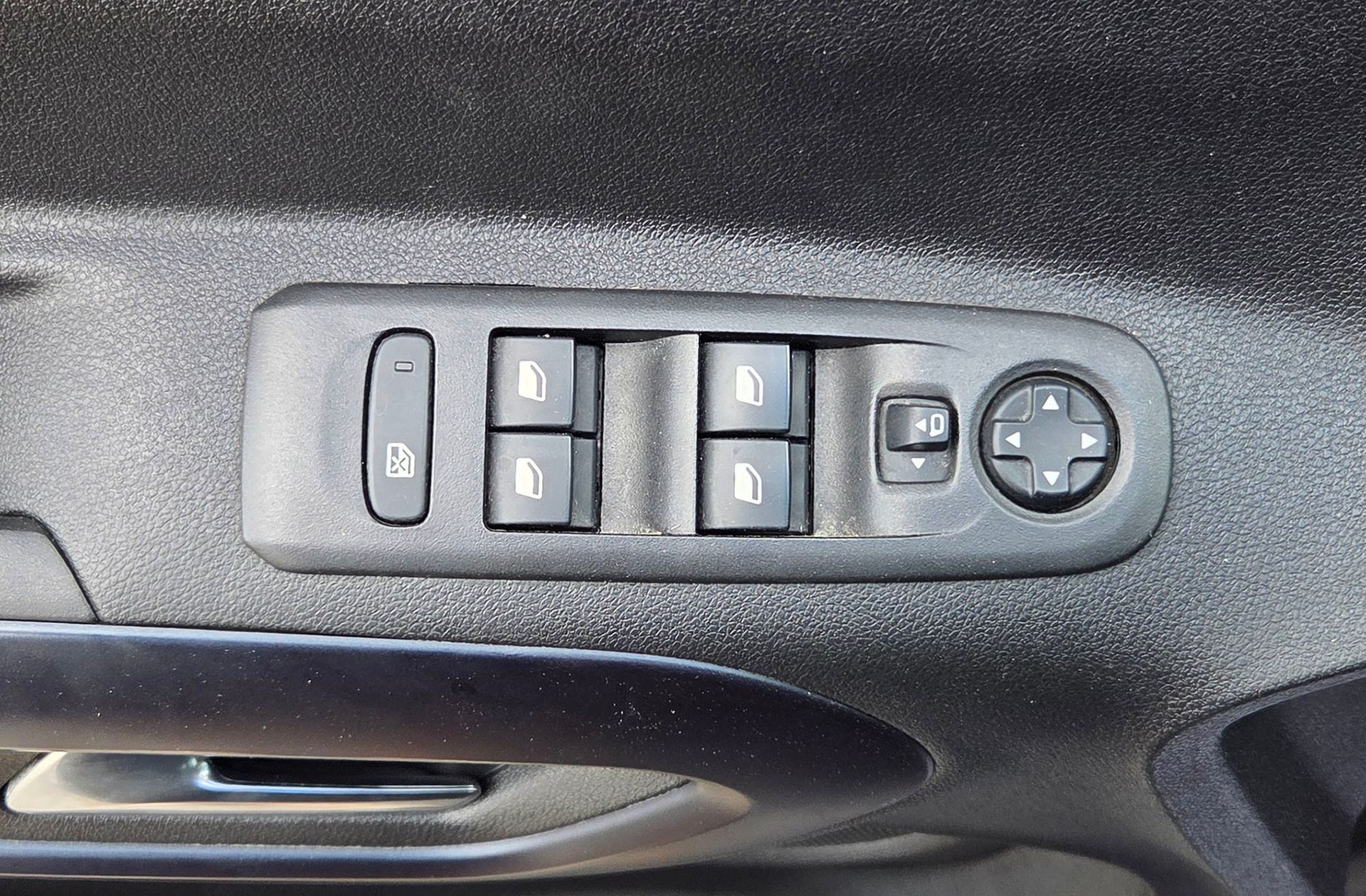 Peugeot Rifter BlueHDi 130 Allure Long 7 plazas - foto 32
