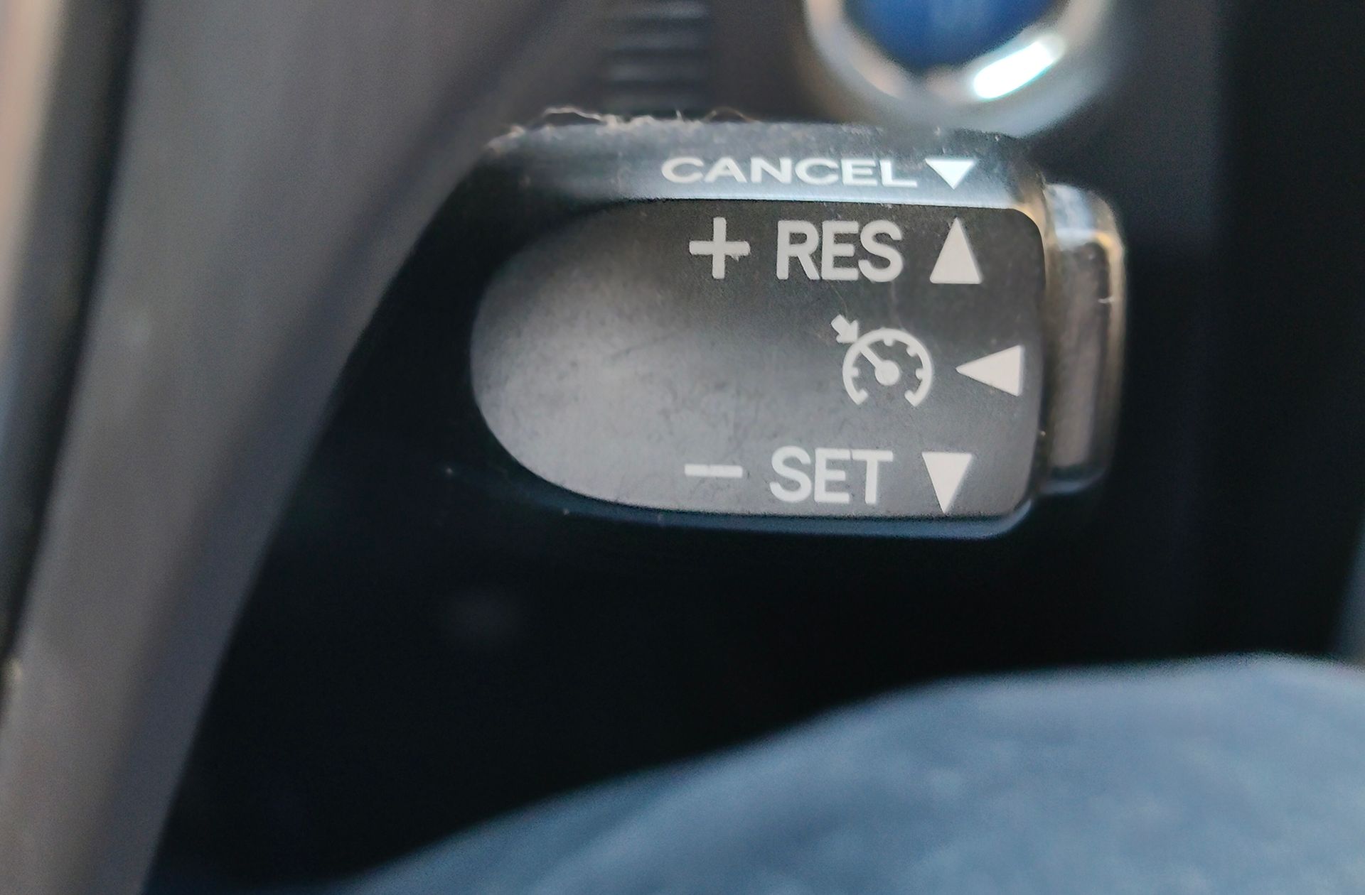 Toyota Auris 1.8 Hybrid Active - foto 27