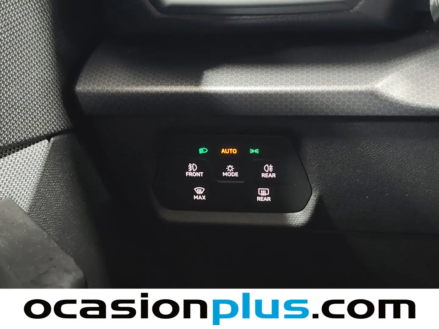 Foto Seat León SEAT León 2.0 TDI S&S Style Go DSG (150 CV)