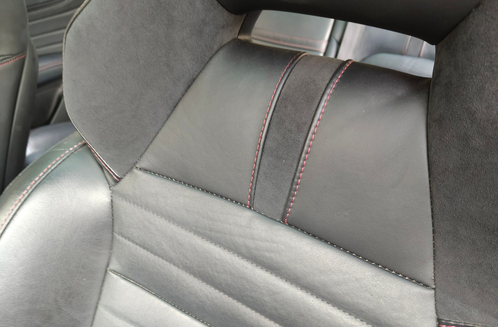 MG HS 1.5 Turbo GDI Luxury DCT - foto 7