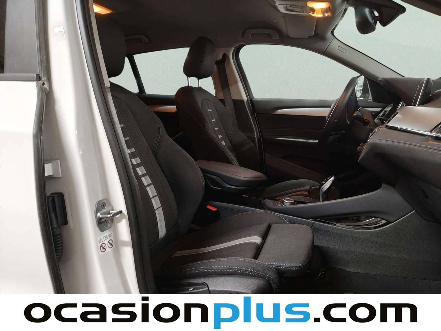 BMW X2 BMW X2 sDrive18d Business (150 CV) automático