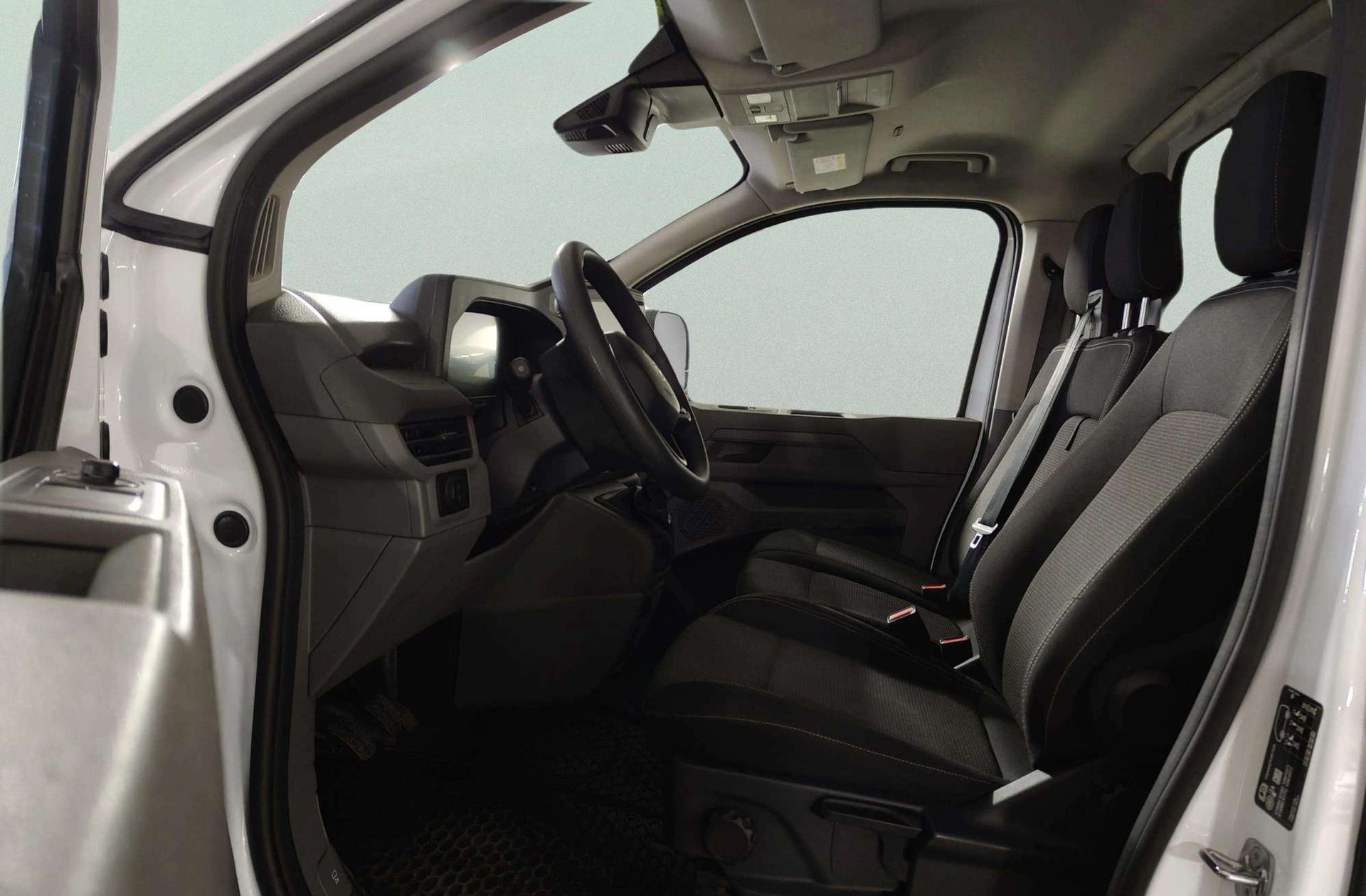 Volkswagen Transporter Furgon Batalla Corta TN 2.0 TDI - foto 9
