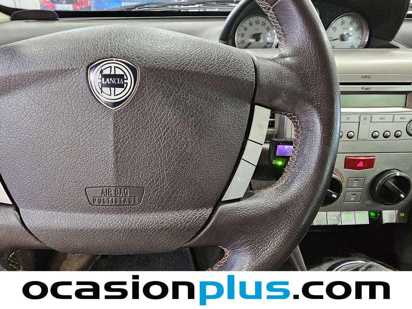 Lancia Ypsilon Lancia Ypsilon 1.4 8v Platino (77 CV) de ocasión