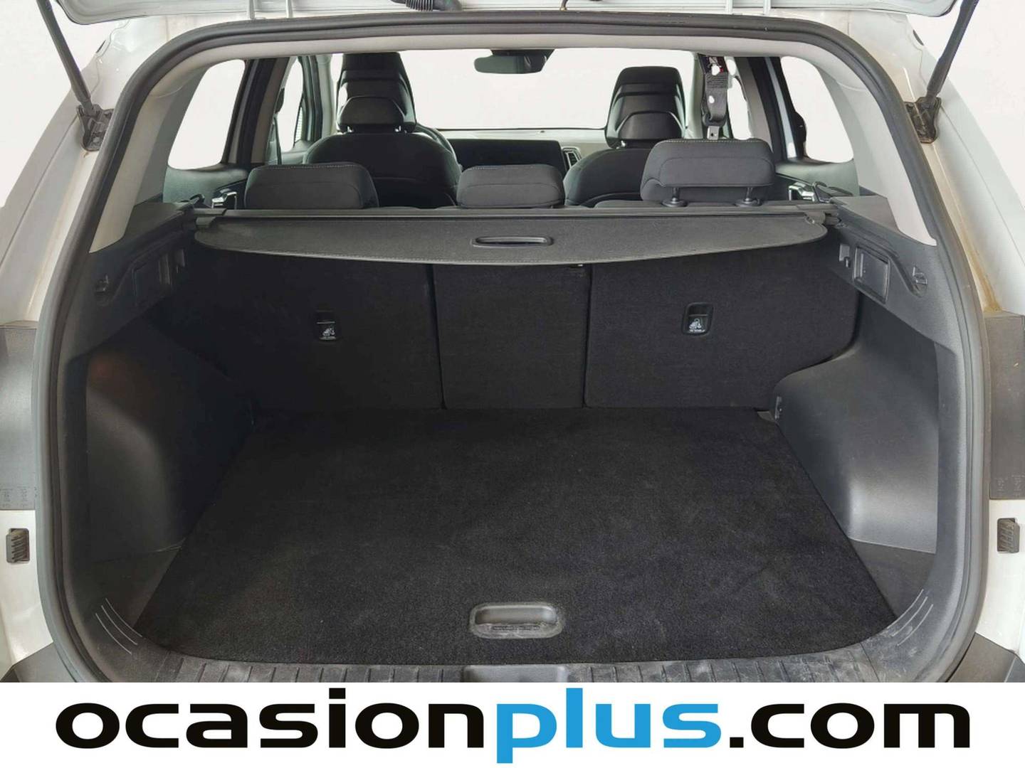 Fotos maletero KIA Sportage KIA Sportage 1.6 T-GDi MHEV Drive 4x2 (150 CV)