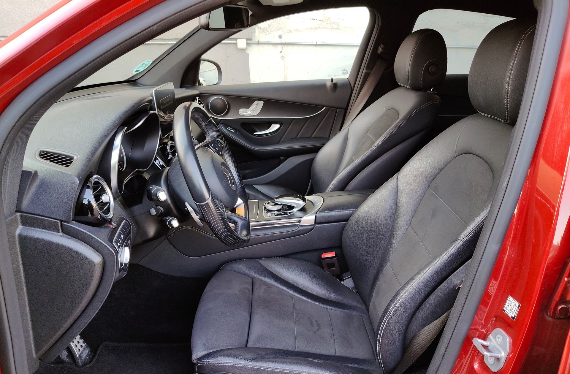 Mercedes-Benz GLC 250 4Matic - foto 11