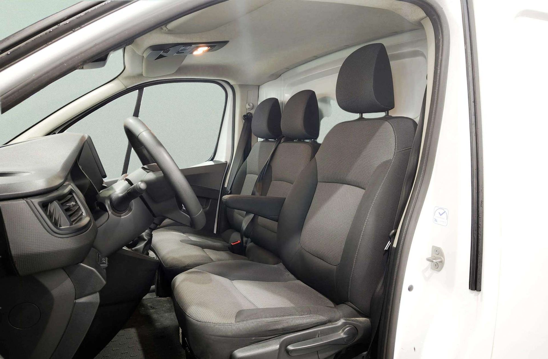 Renault Trafic Furgon Furgon L1H1 Blue dCi - foto 10