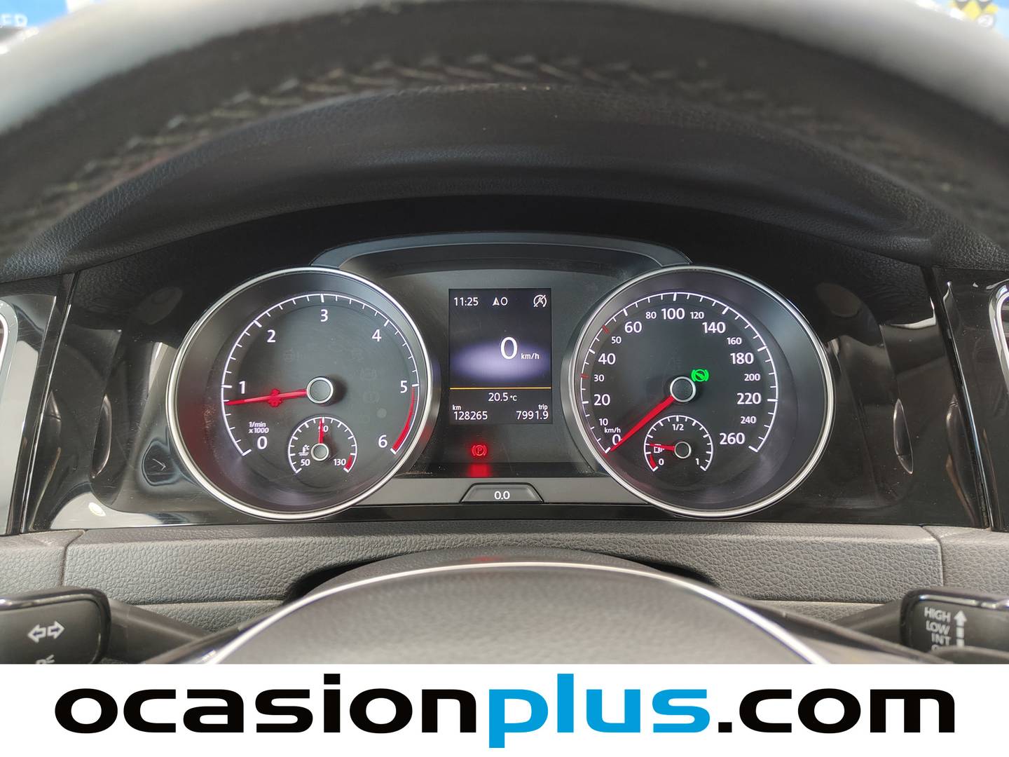 Volkswagen Golf Volkswagen Golf Sport 1.6 TDI BMT (110 CV) DSG Pack R-Line de segunda mano