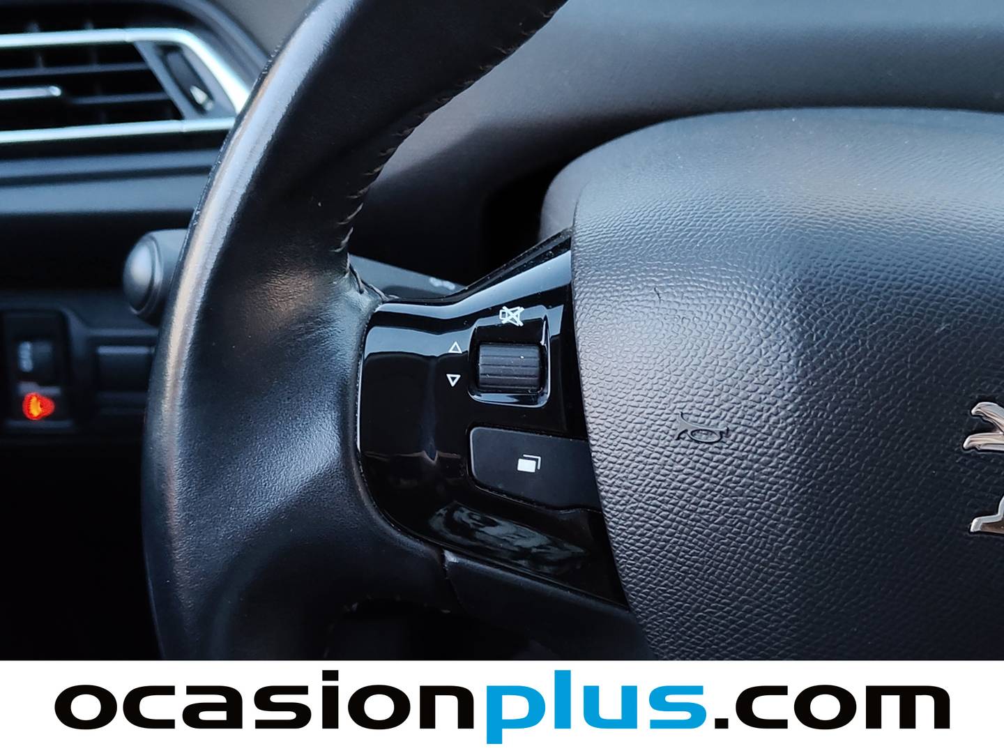 Foto Peugeot 308 Peugeot 308 Active Pack BlueHDi S&S (130 CV)