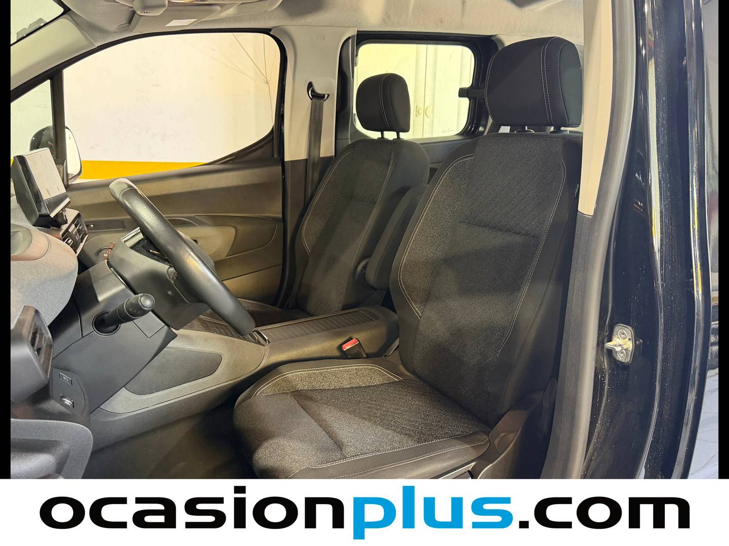 Foto asientos delanteros Peugeot Rifter Peugeot Rifter BlueHDi 100 Allure (100 CV)
