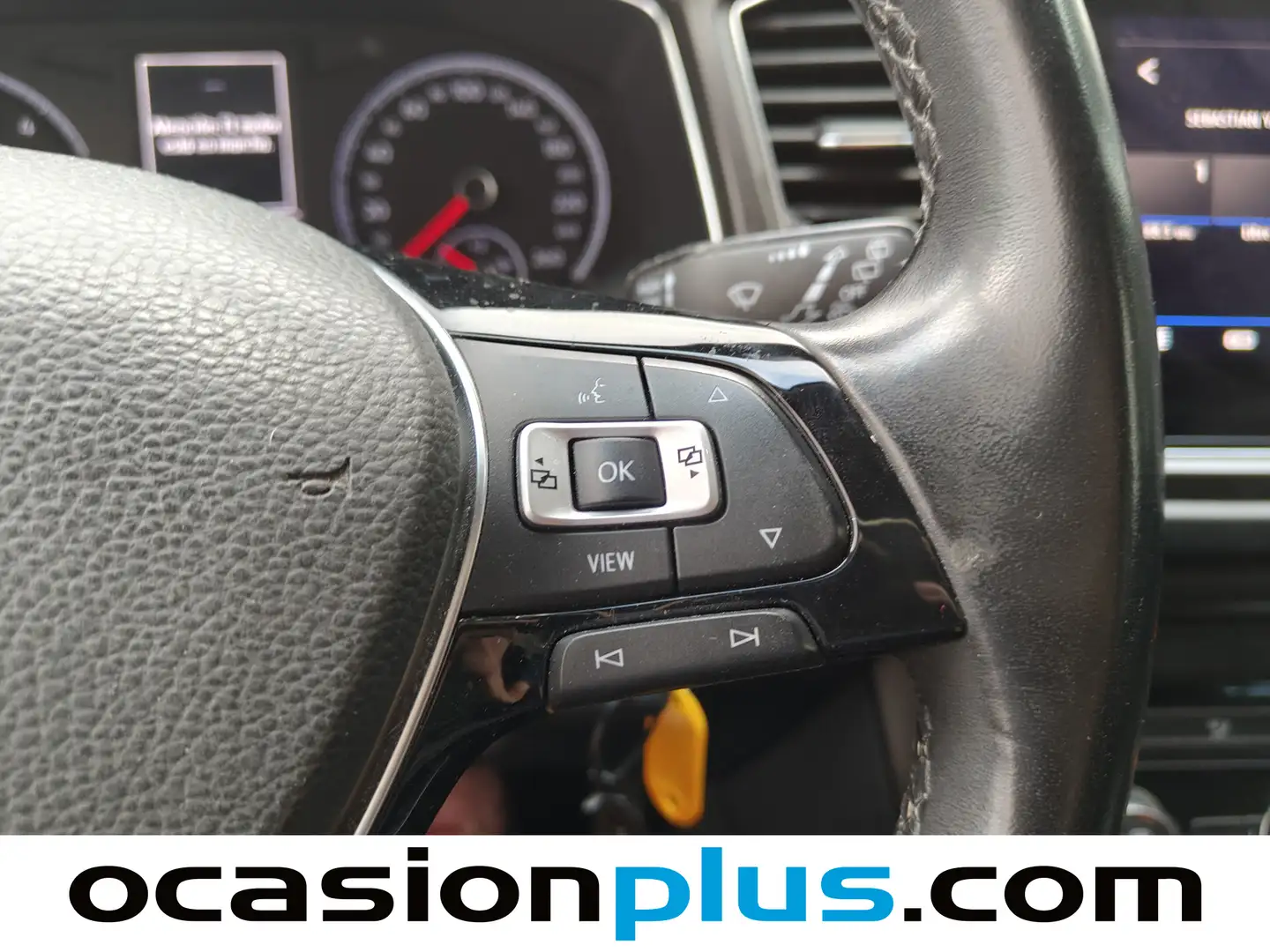 Foto Volkswagen T-Roc Volkswagen T-Roc Advance Style 2.0 TDI (150 CV)