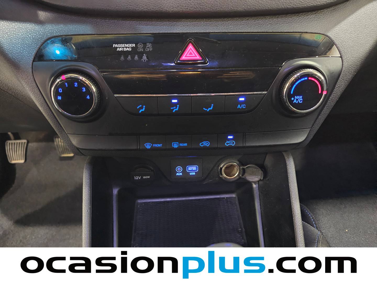 Equipamiento del Hyundai Tucson Hyundai Tucson 1.6 GDI BlueDrive Essence 4x2 (131 CV)