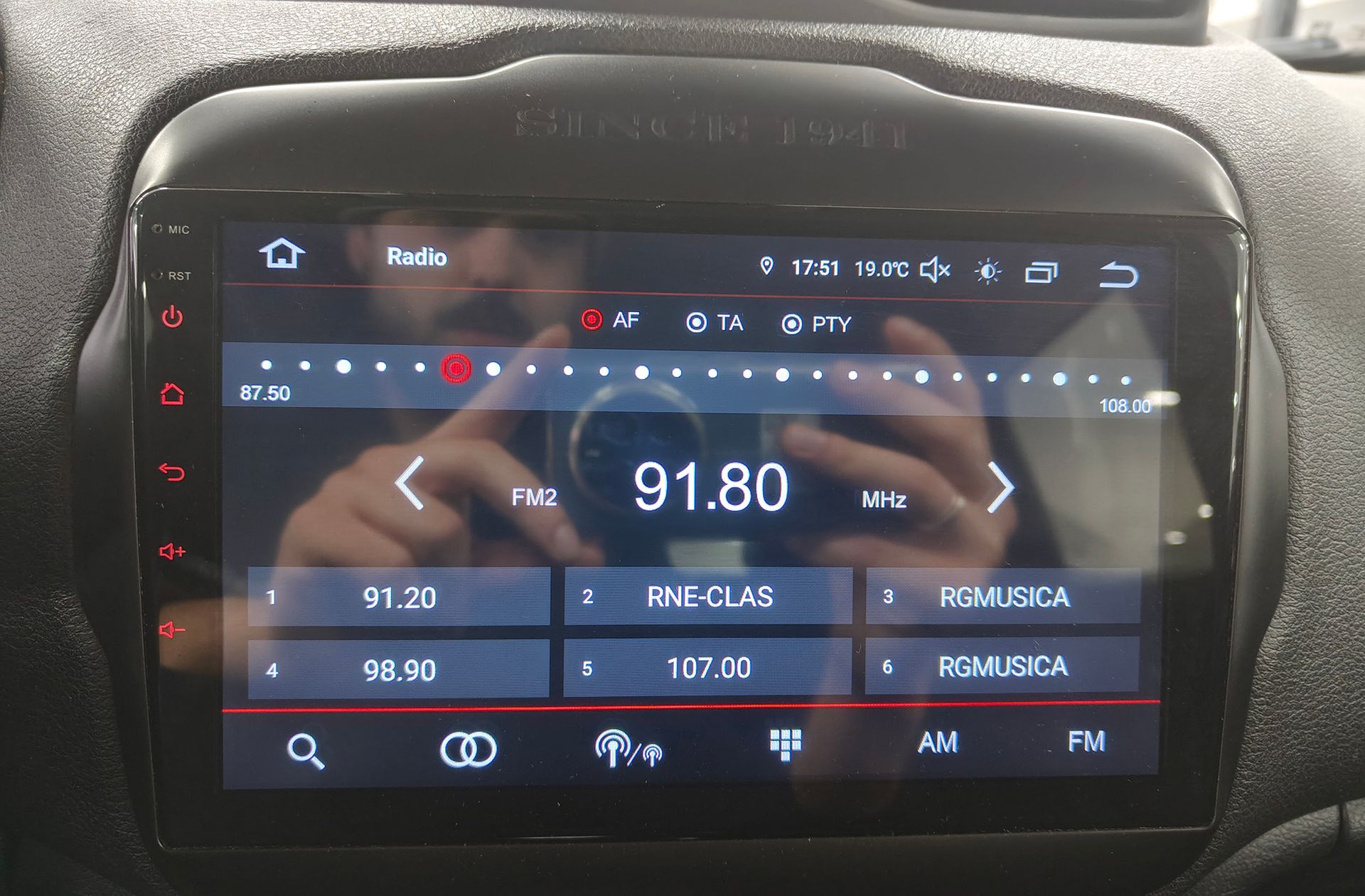 Jeep Renegade 1.6 MultiJet Longitude 4x2 E6 - foto 31