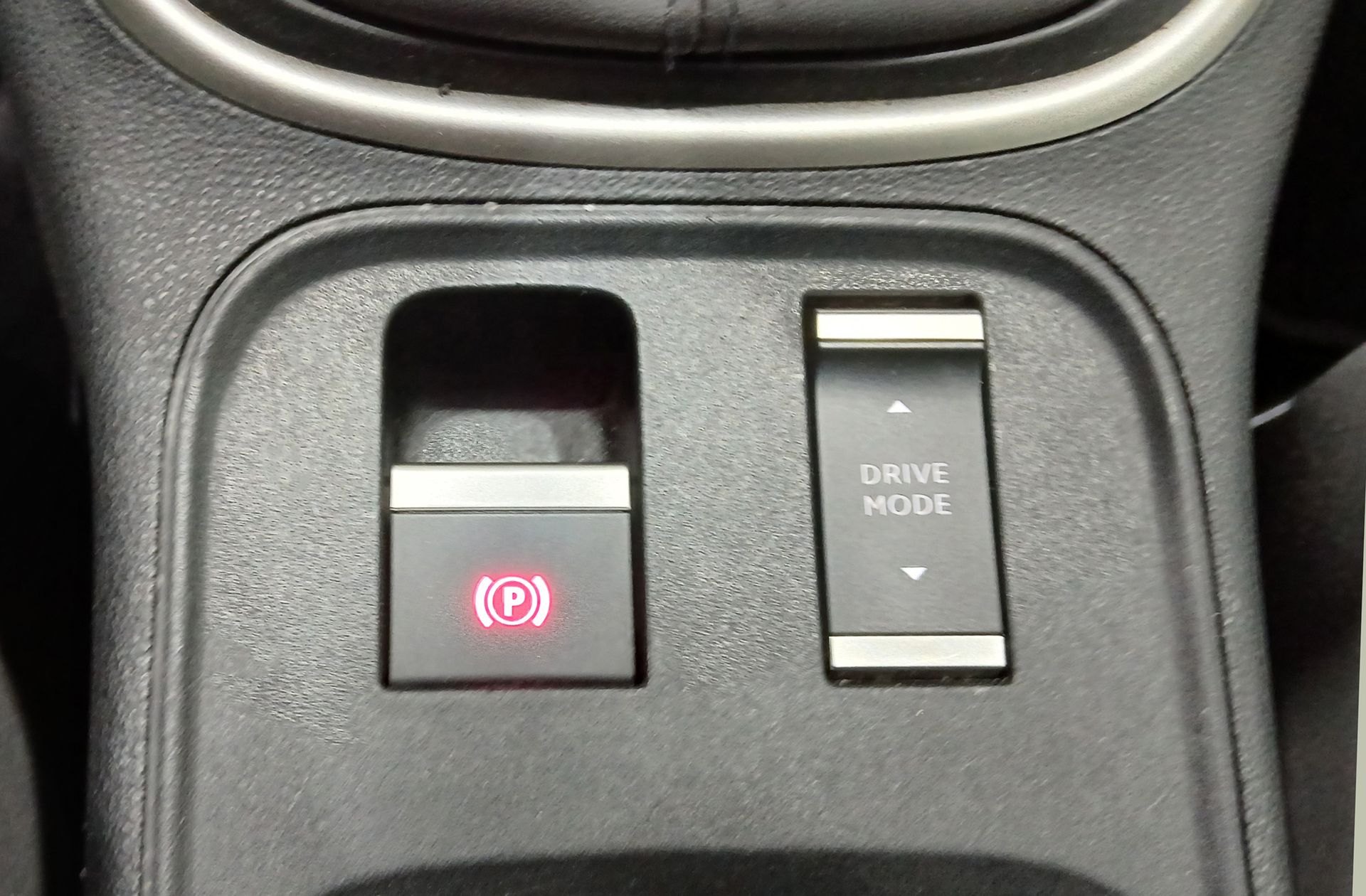 Jeep Avenger 1.2 G Summit - foto 30